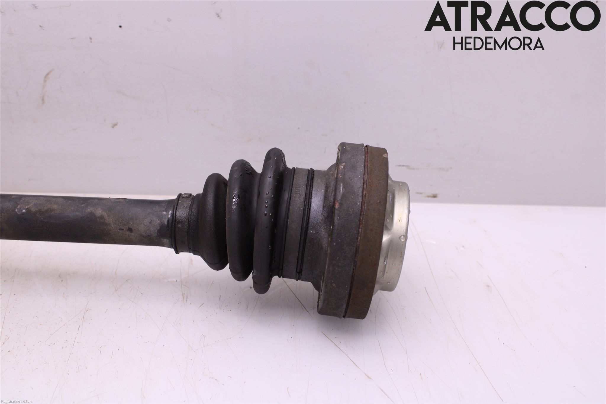 BMW Z3 E36/6    94-02 Drivaxel Bak Vänster