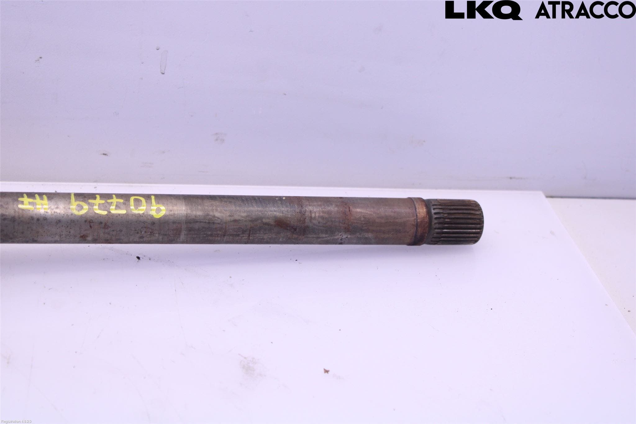 Volvo V70 14-16 Drivaxel Fram Höger