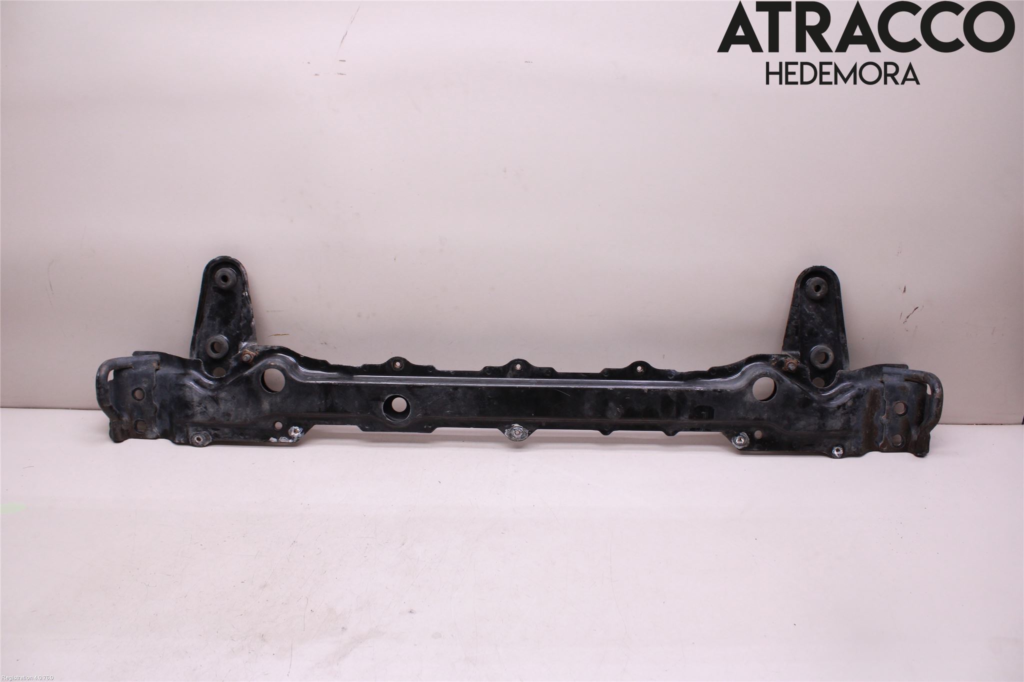 Suzuki VITARA 15- Kylarfäste-Ram-Balk