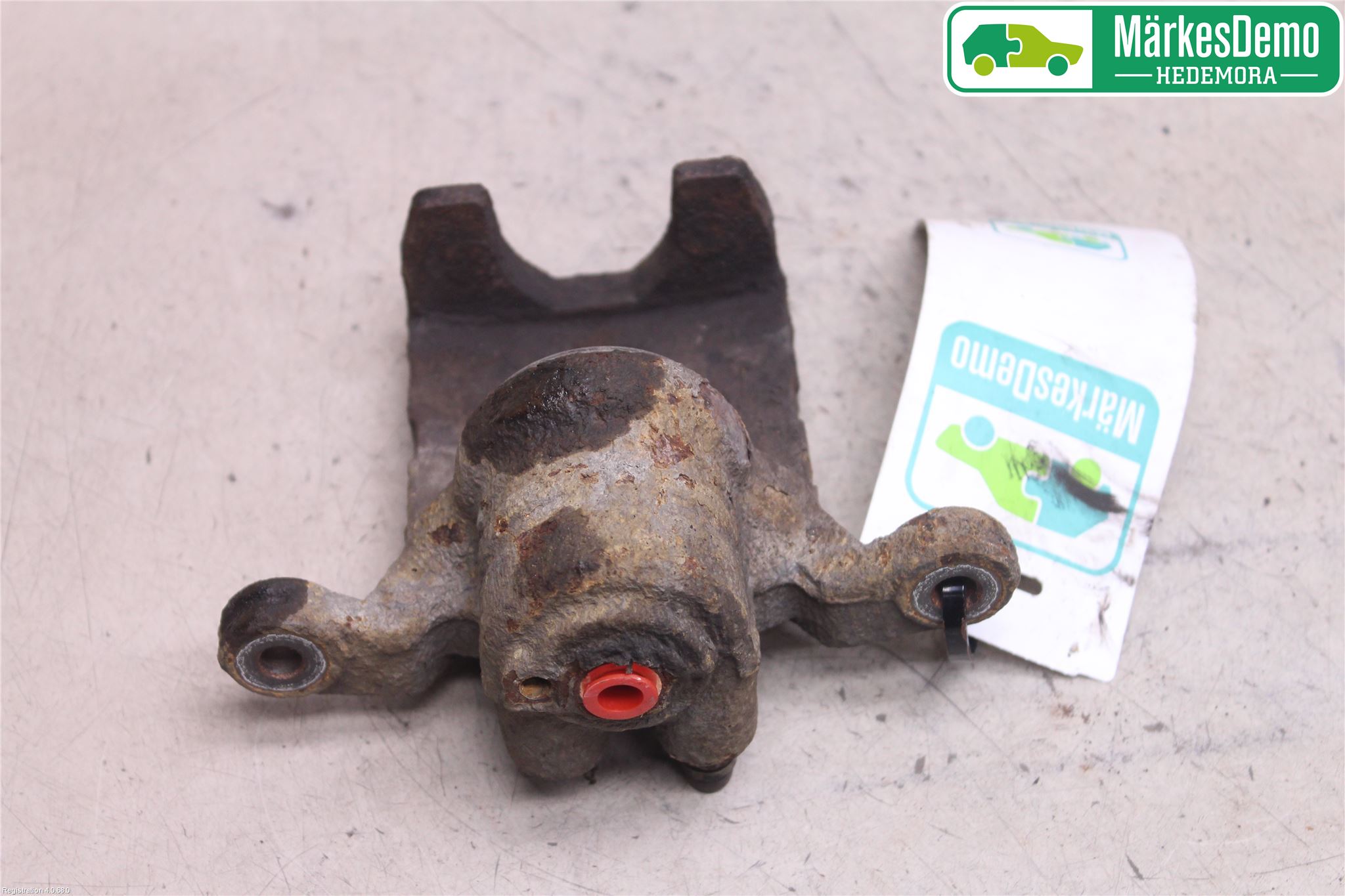Nissan PATHFINDER R51 05-12 Bromsok Bak Vänster