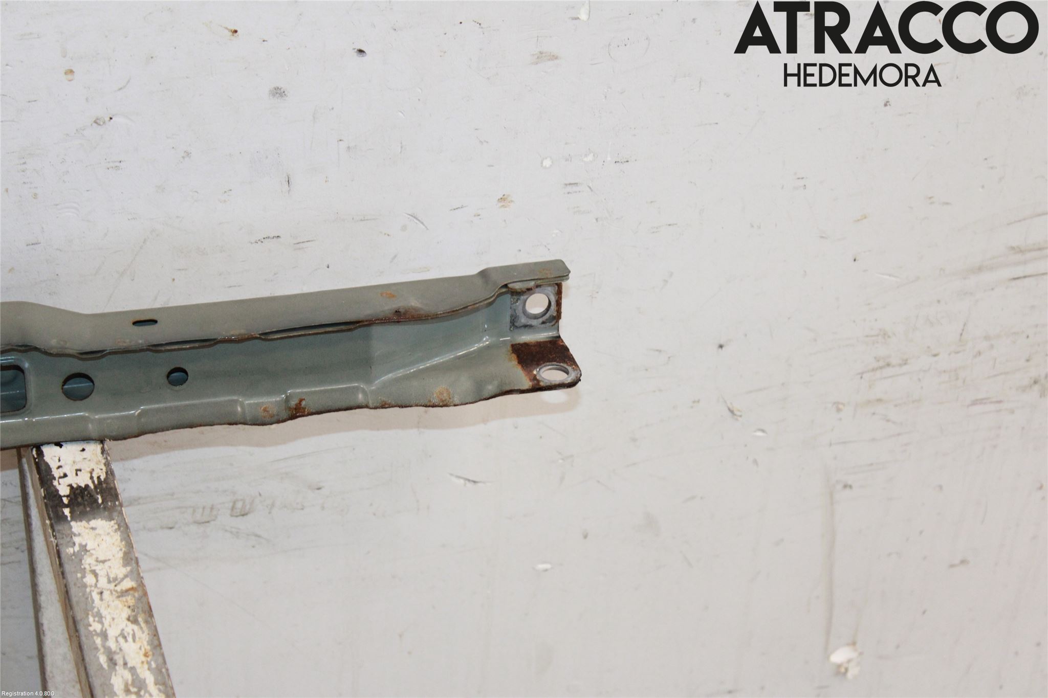 Toyota RAV 4 06-12 Front Huvlåsplåt-Balk