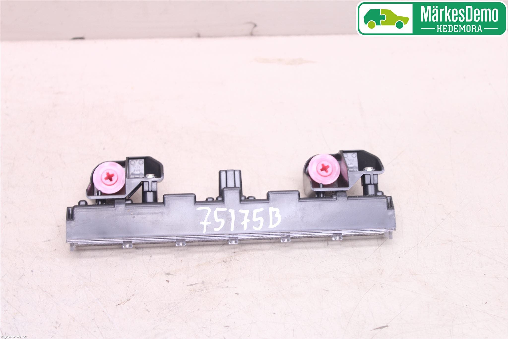 Toyota AURIS 13-19 Bromsljus Bakruta