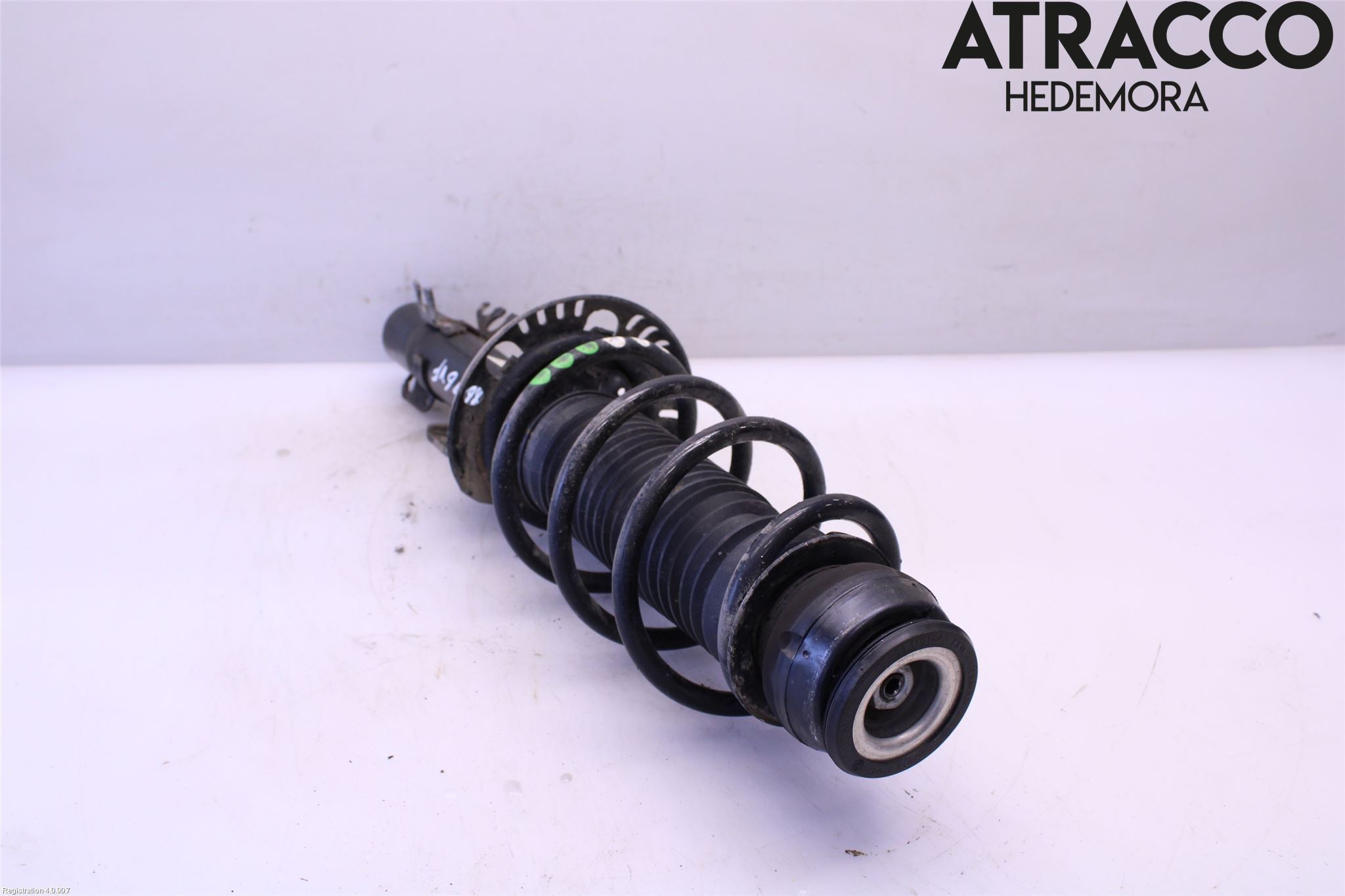 Volkswagen VW POLO 10-17 Fjäderben Fram Vänster