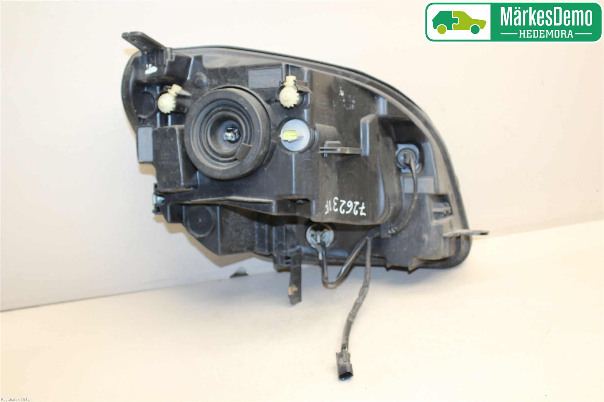 GM CHEVROLET ORLANDO Strålkastare Vänster