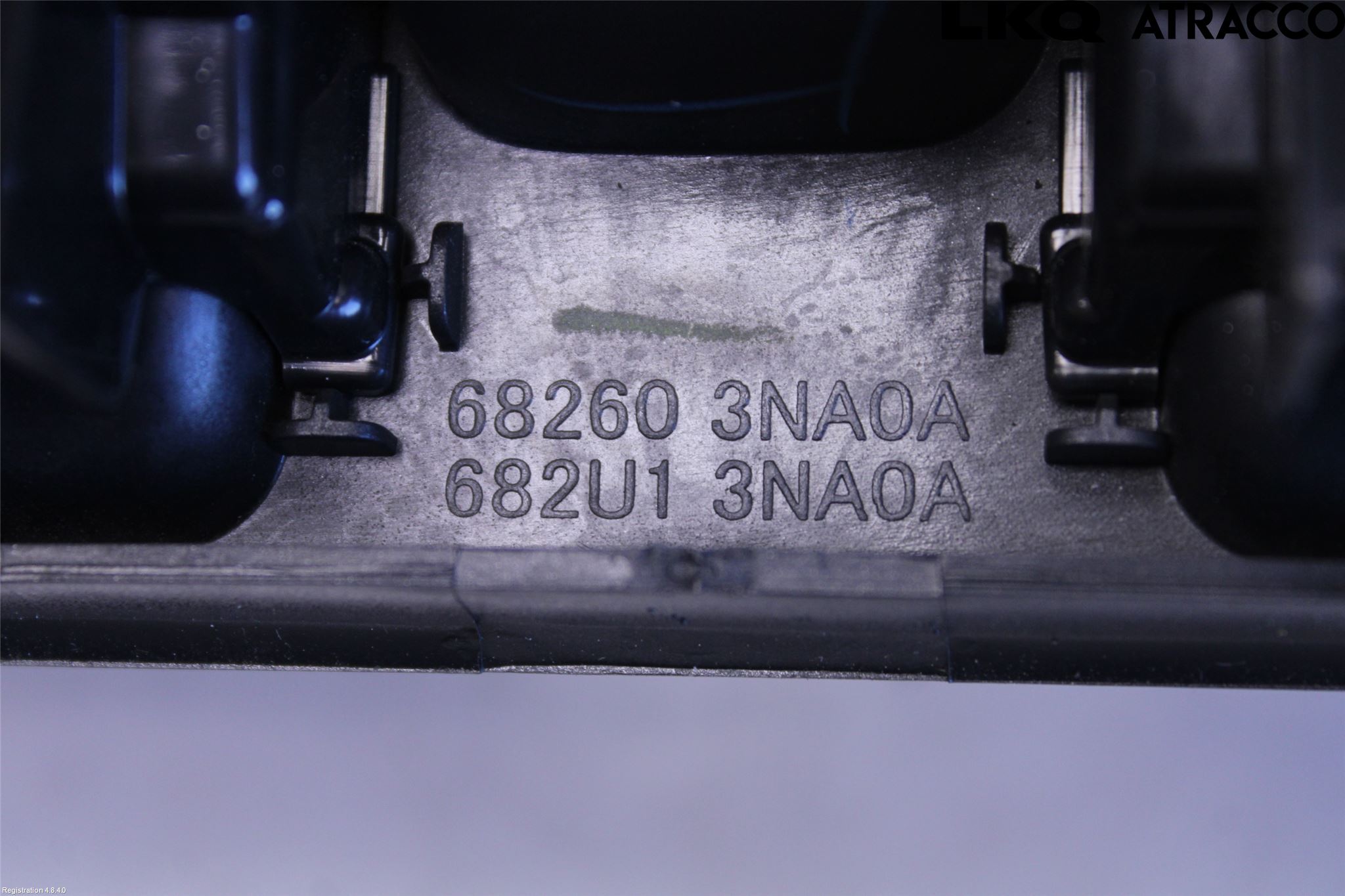 Nissan LEAF 11-17 Defrosterkanal-Munstycke