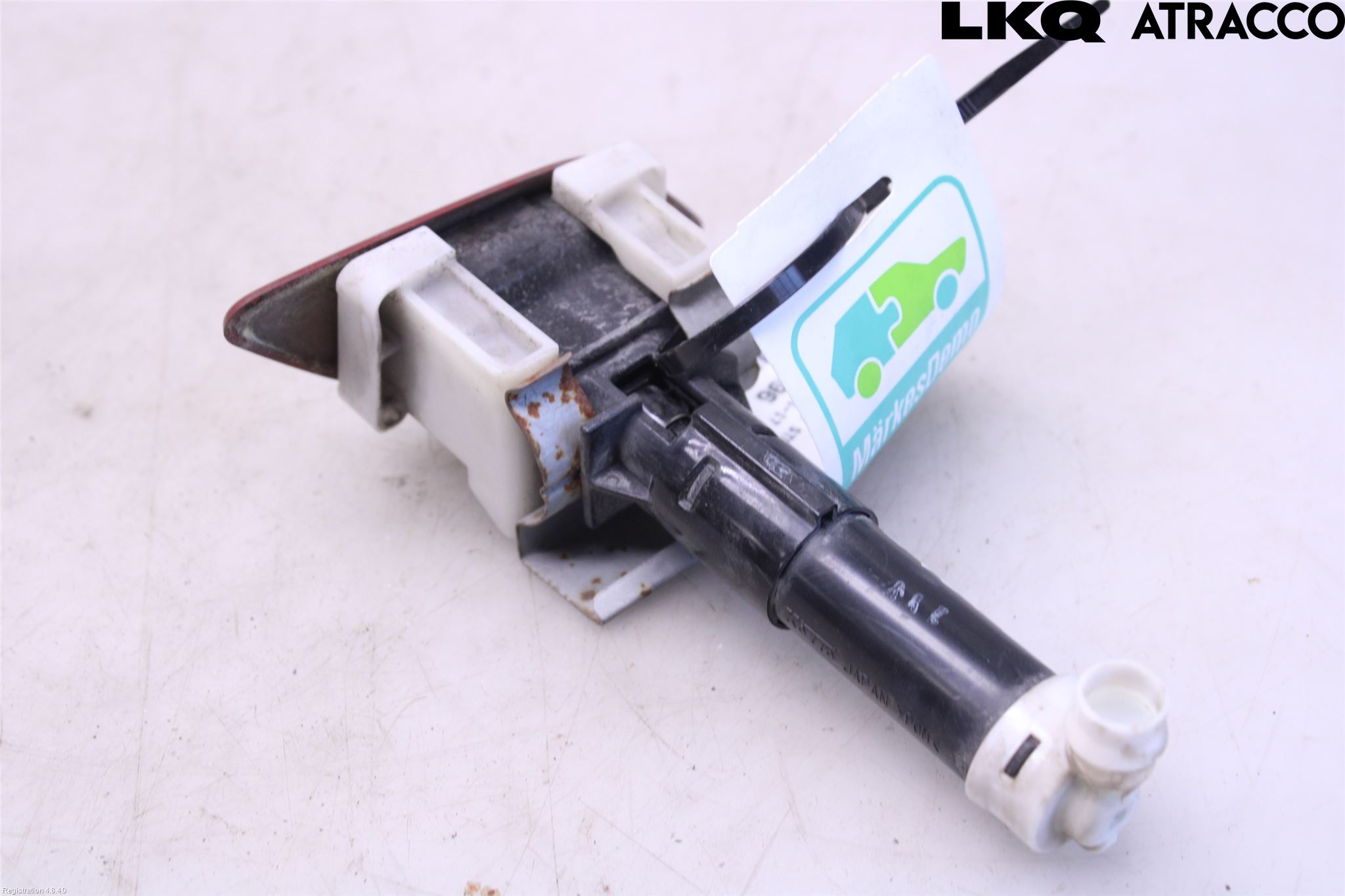 Nissan LEAF 11-17 Spolarmunstycke Strålkastare