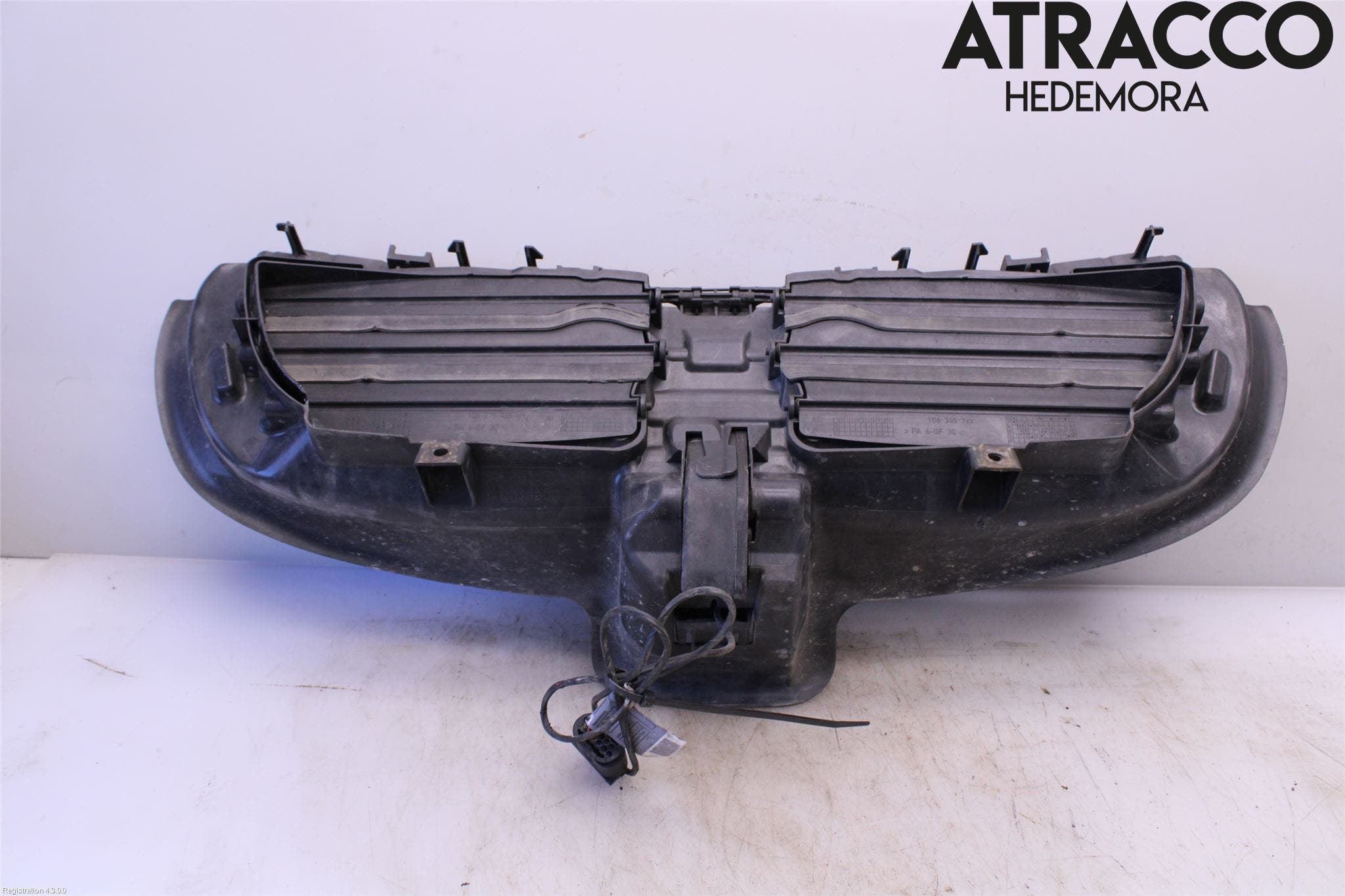 BMW 1 E87/81 5D/3D 03-11 Deflektor Plåt-Plast Kylning