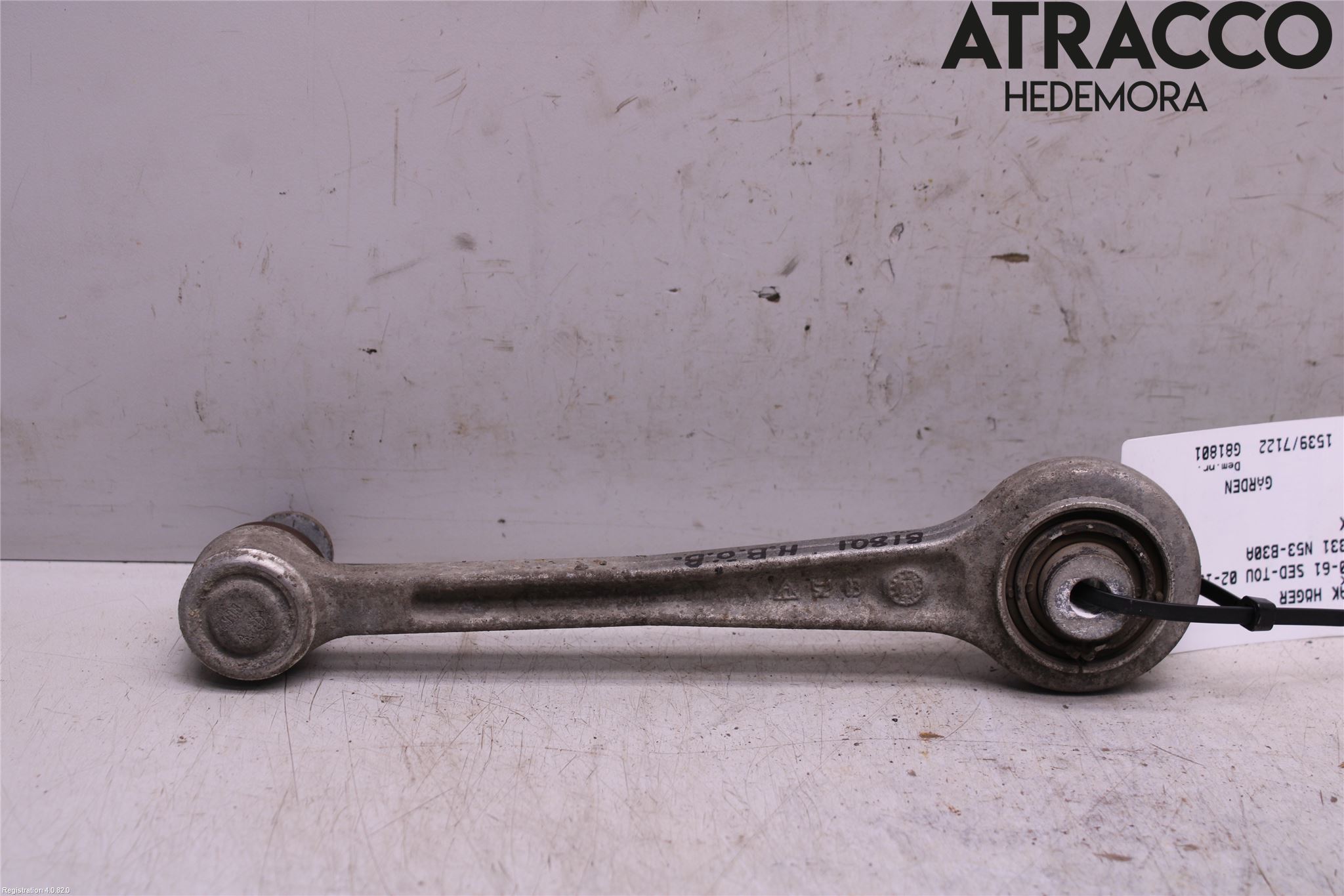 BMW 5 E60/61 Sed/Tou 02-10 Bärarm Bak Övre Höger