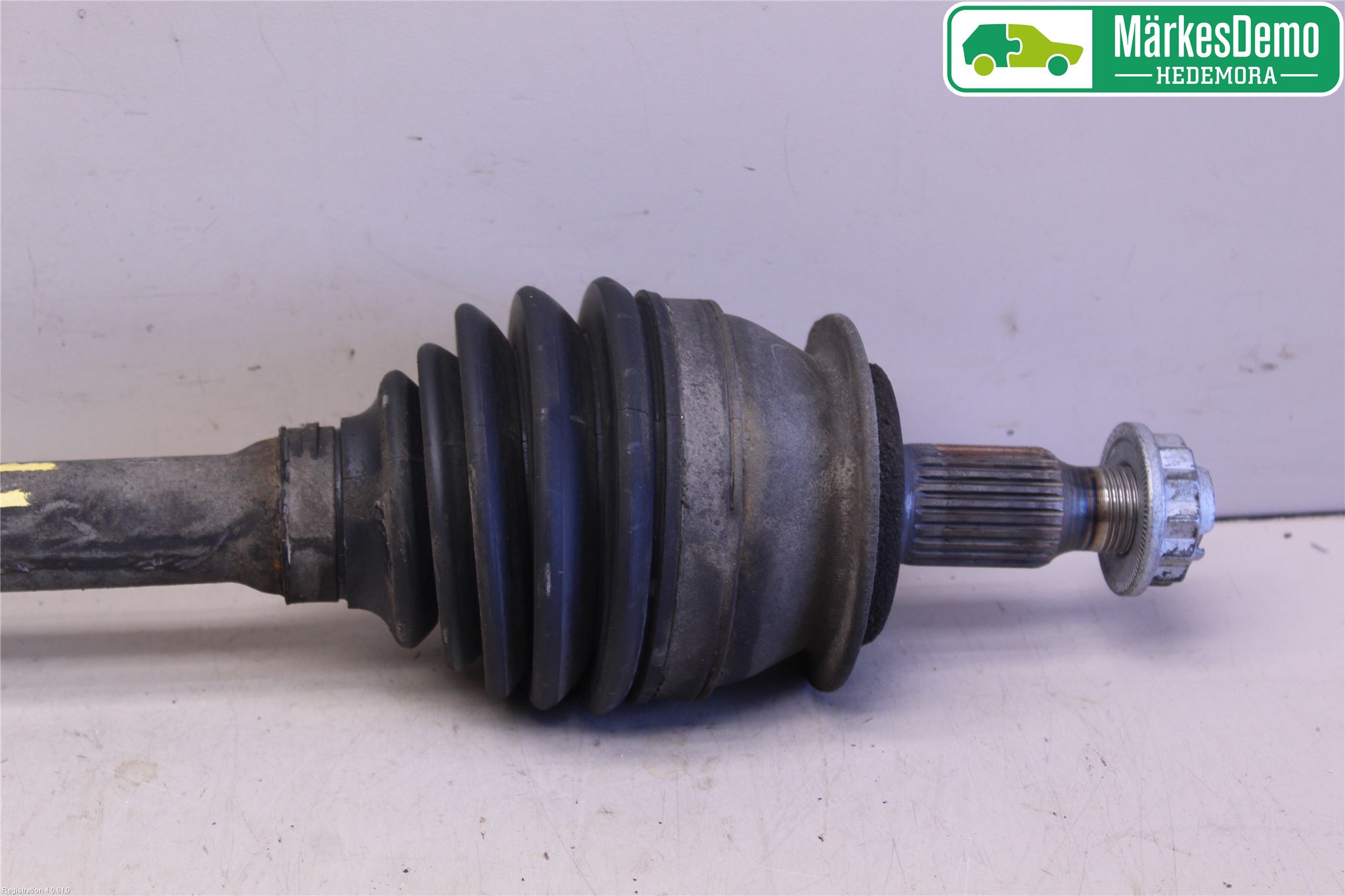 Mercedes-Benz MB A-KLASS (W169) 04-12 Drivaxel Fram Vänster