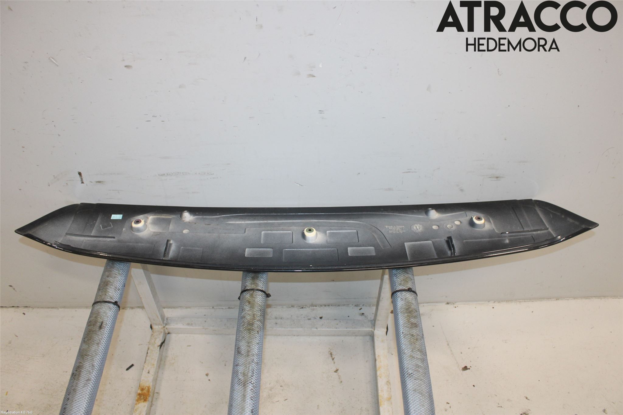 Porsche CAYENNE 03- Spoiler Baklucka