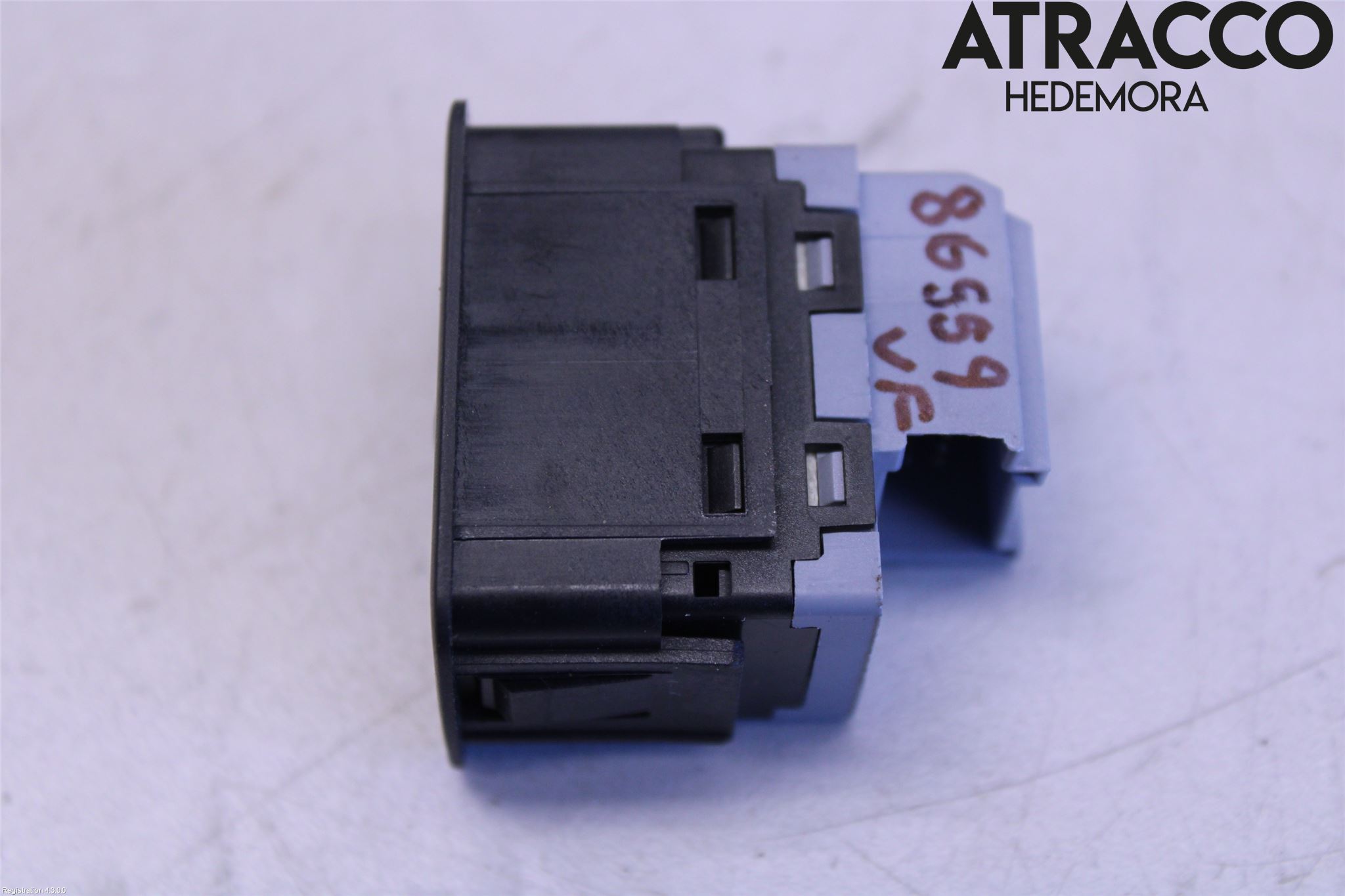 Audi A5 07-16 Strömställare Övrigt