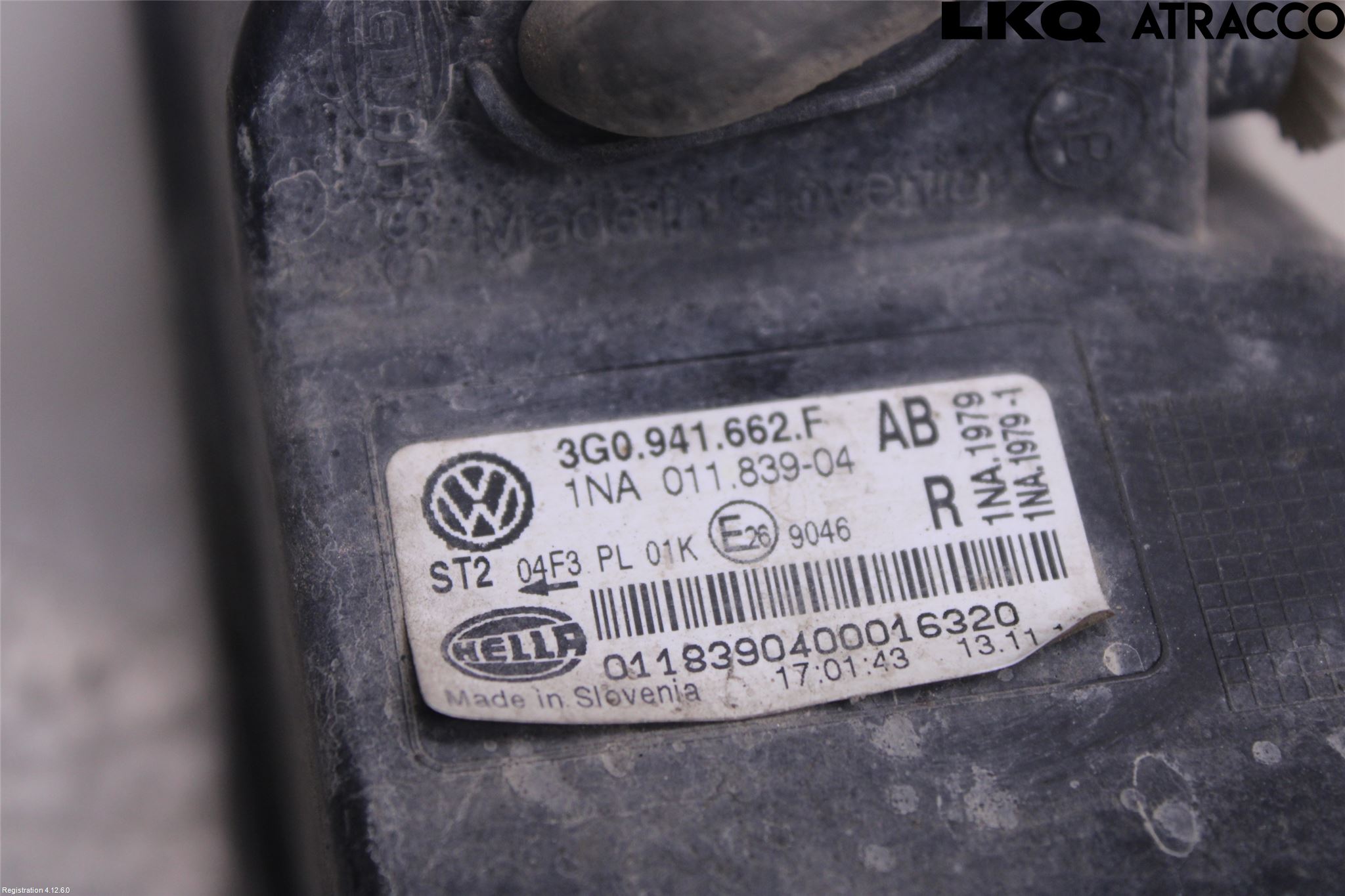 Volkswagen VW PASSAT 15-19 Dimljus-Varselljus Fram