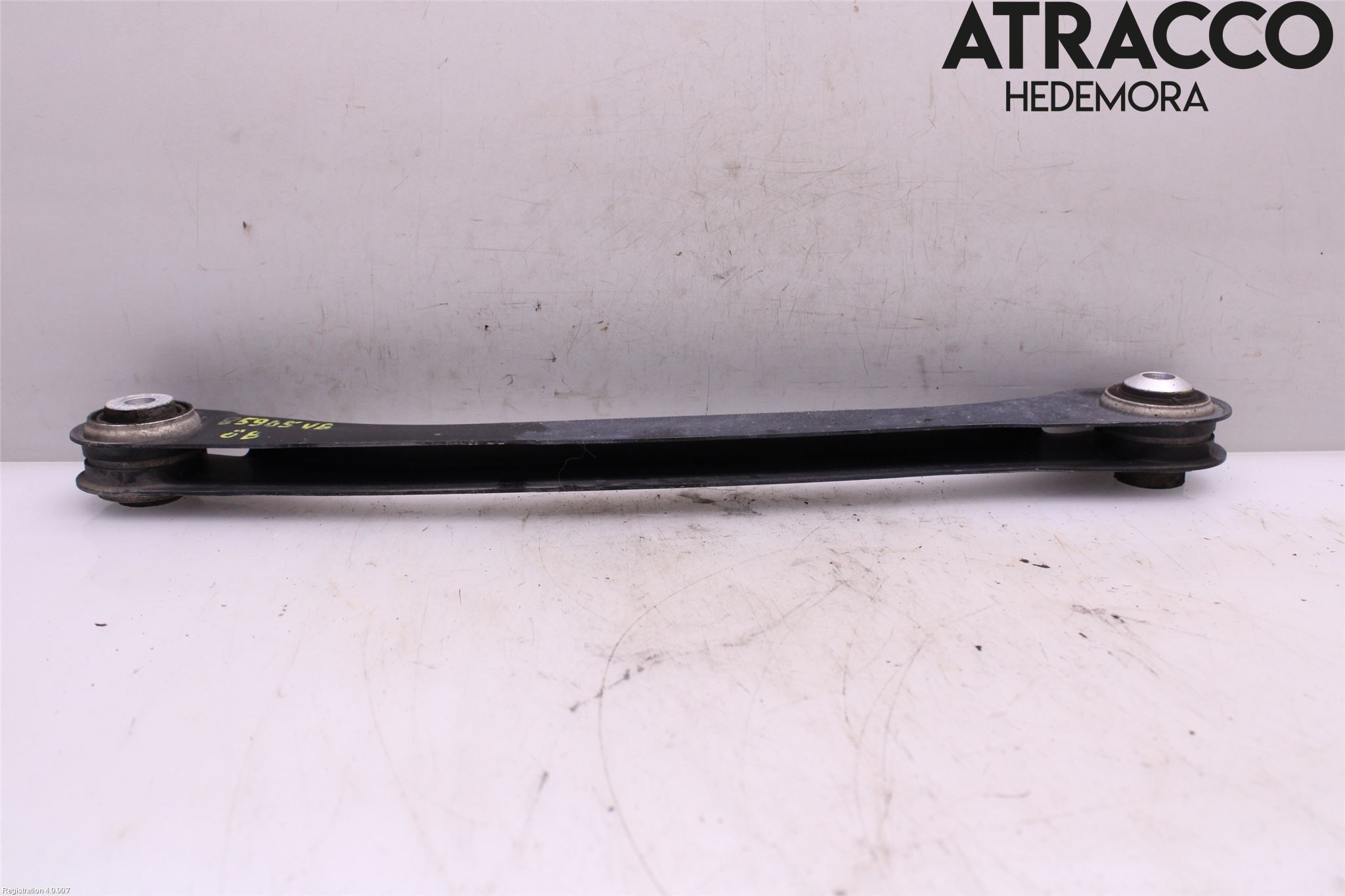 BMW 5 G30/G31/F90 17-23 Bärarm Bak Övre Vänster