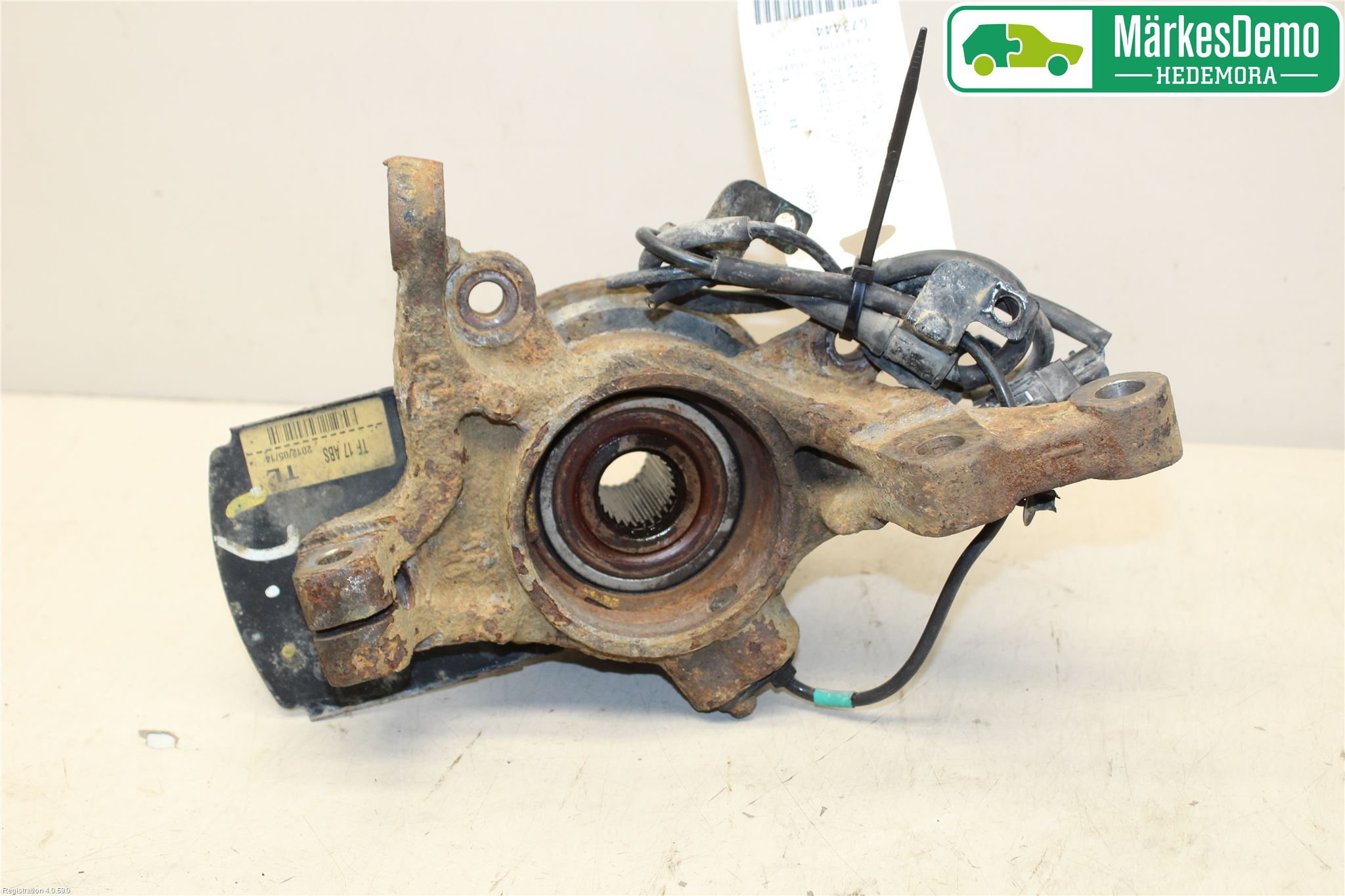 Kia OPTIMA 00-15 Styrspindel Lagerhus Vä