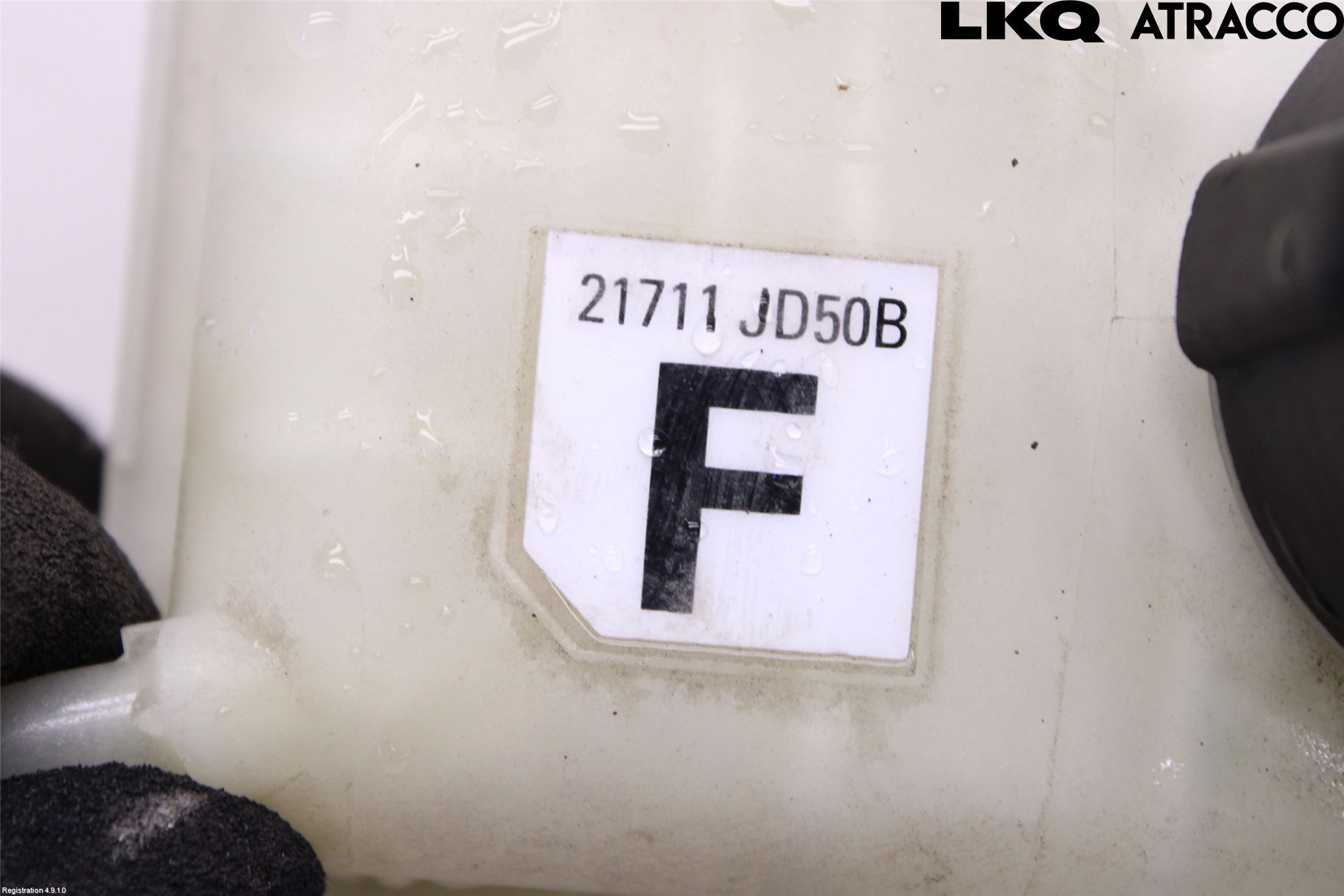 Nissan QASHQAI 10-14 Expansionstank