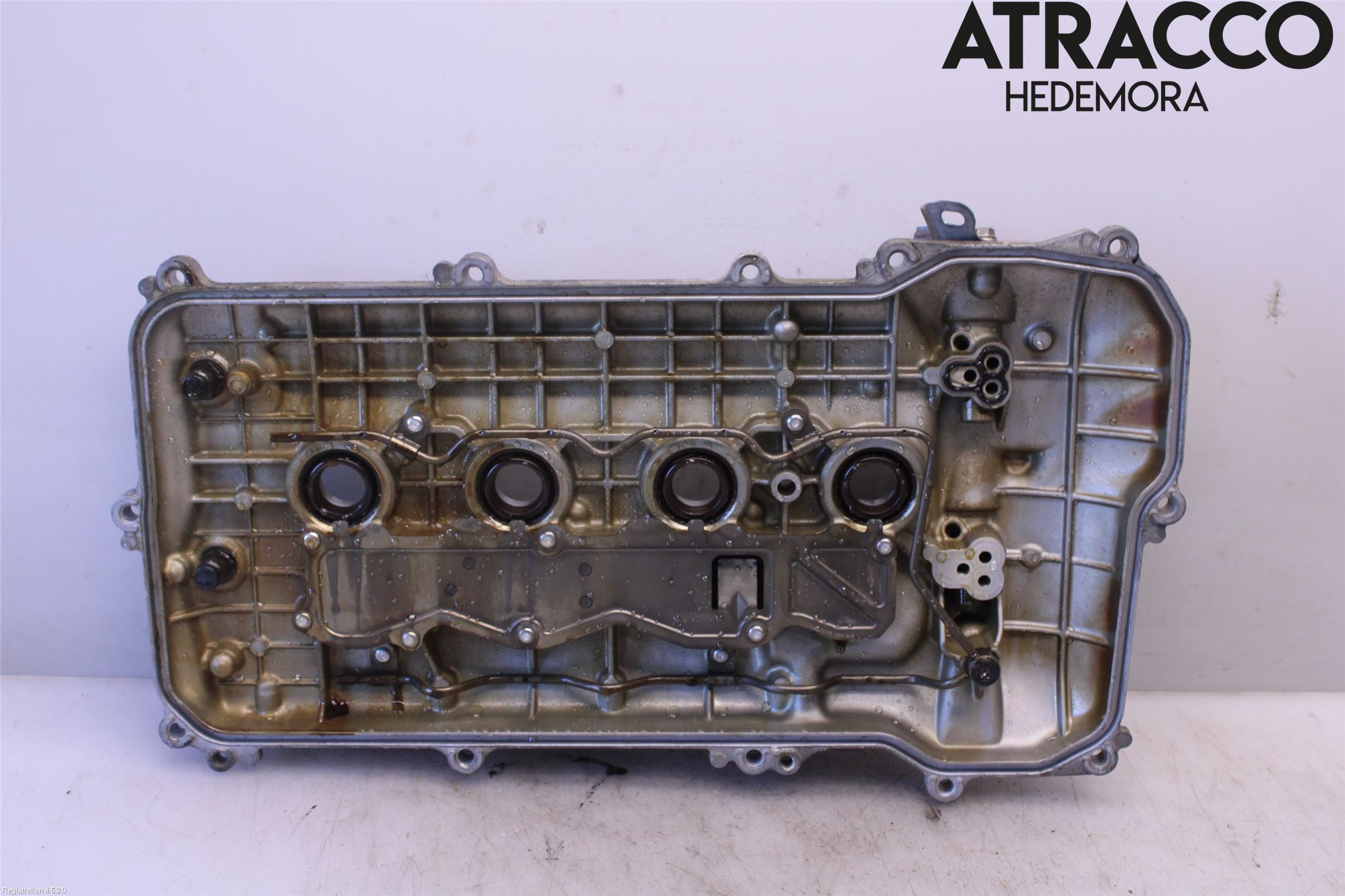 Toyota AVENSIS 09-15 Ventilkåpa
