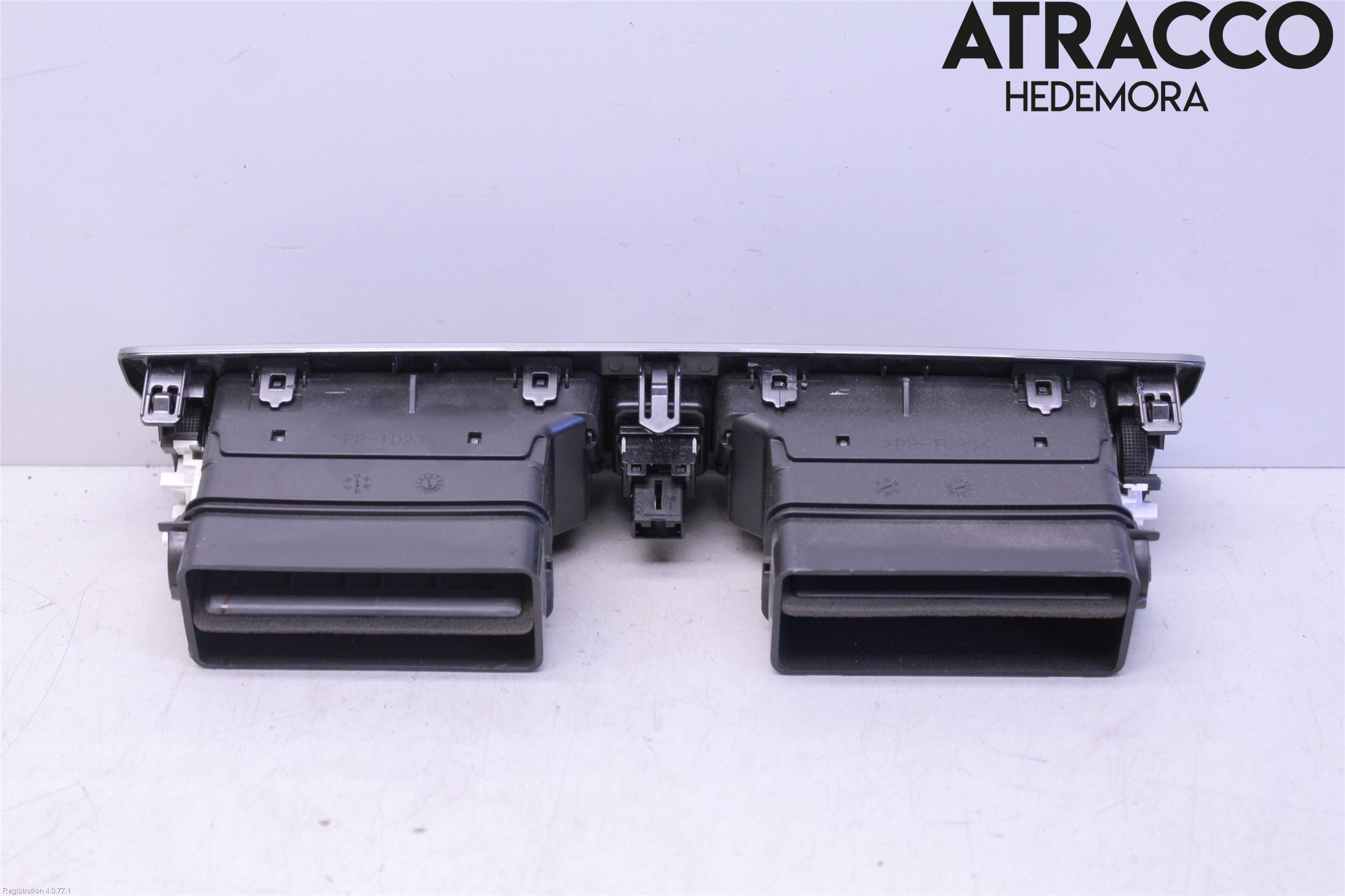 Subaru OUTBACK 15-20 Defrosterkanal-Munstycke