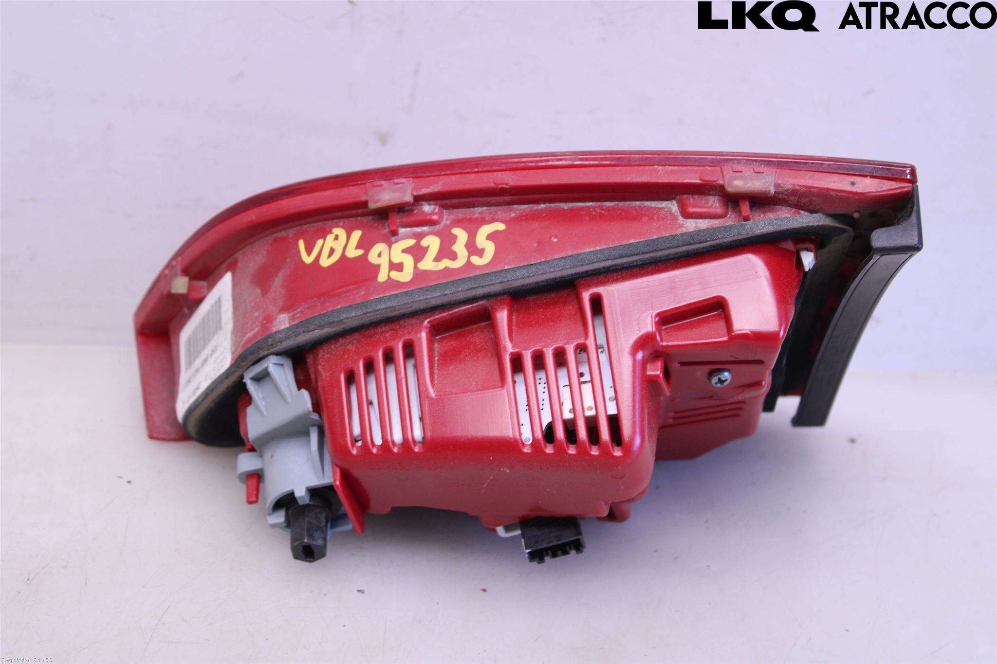 Audi A4 12-15 Bakljus Lucka Vä