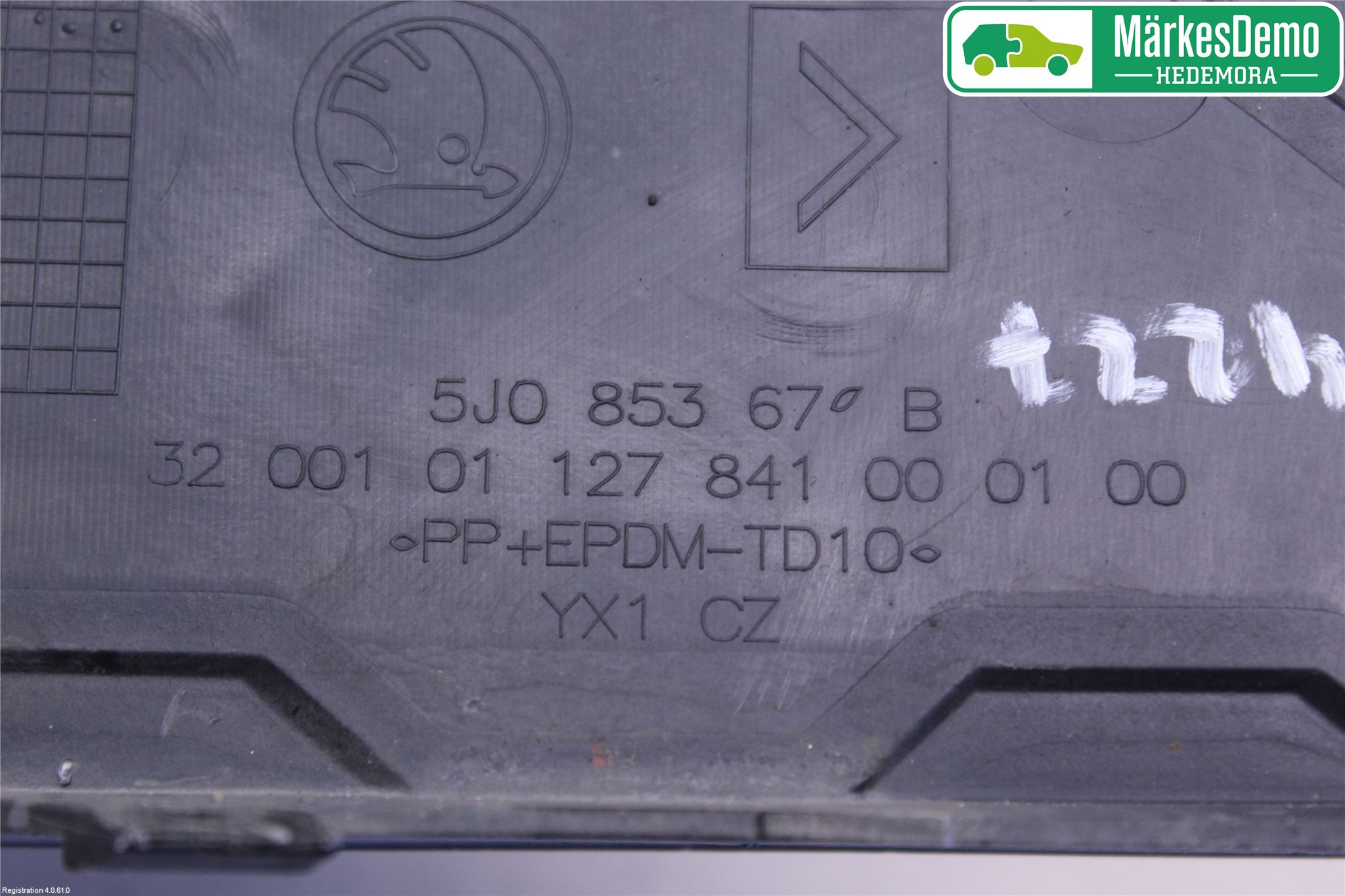 Skoda FABIA 07-14 Grill-Galler