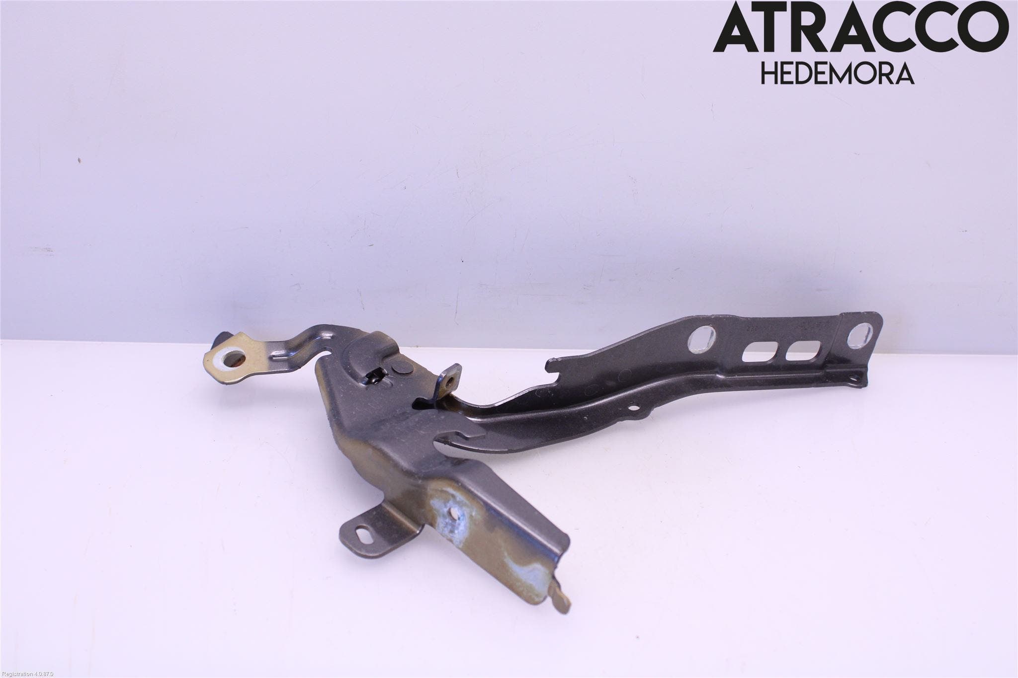 Peugeot 2008/E-2008 20- Huvgångjärn