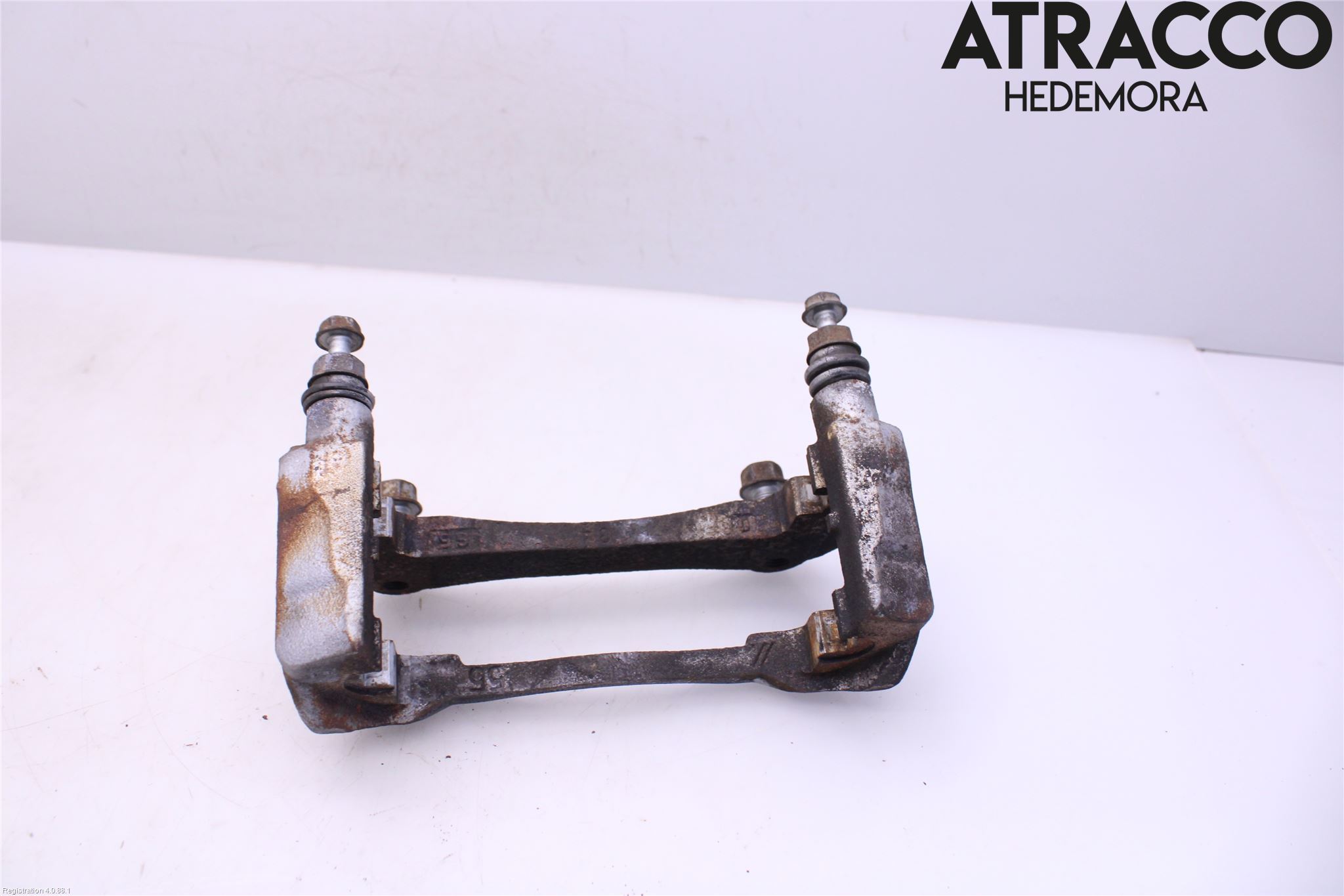 Toyota RAV4 19- Bromsokshållare