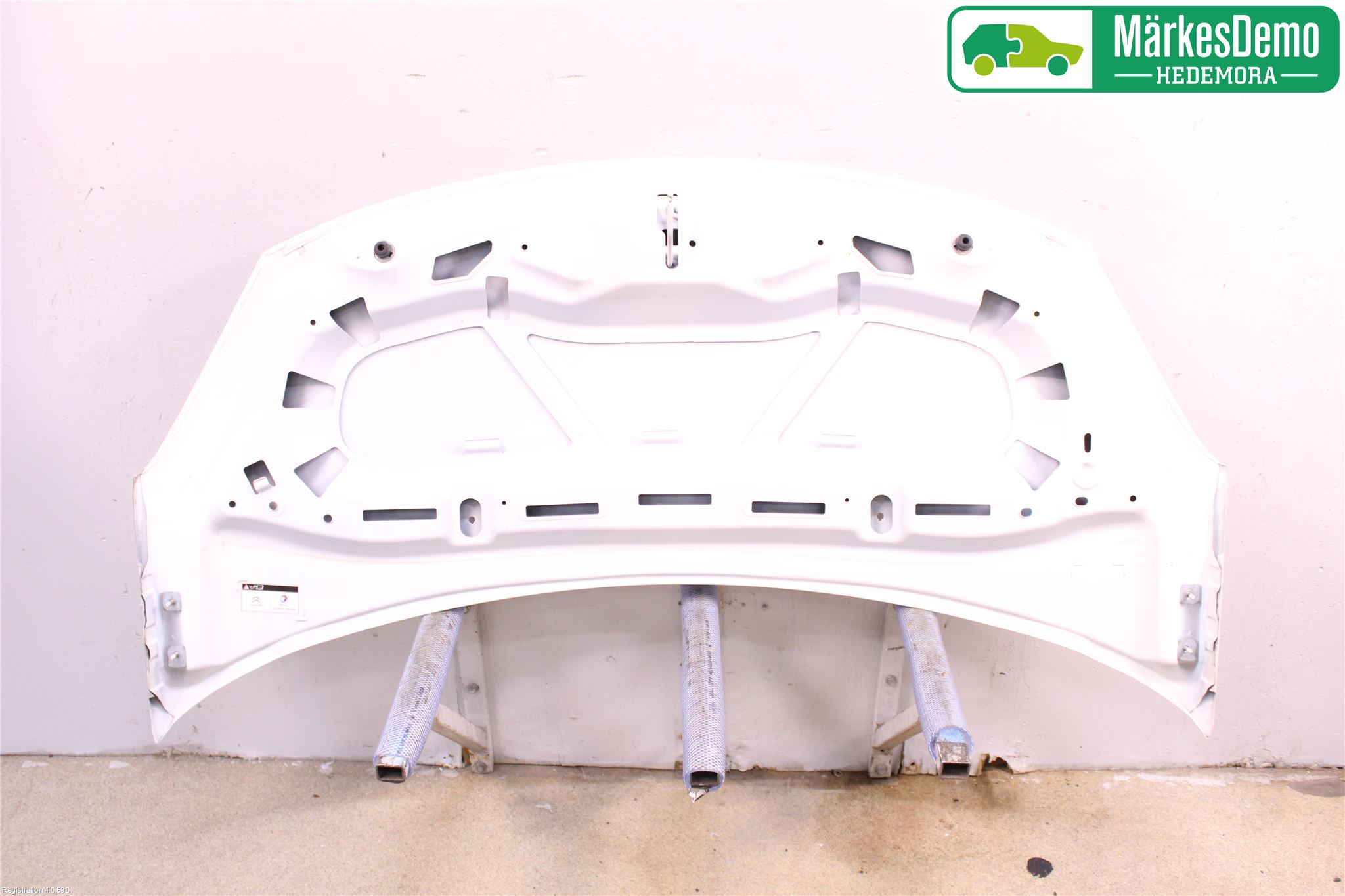 Citroen C3 10-17 Huv Fram