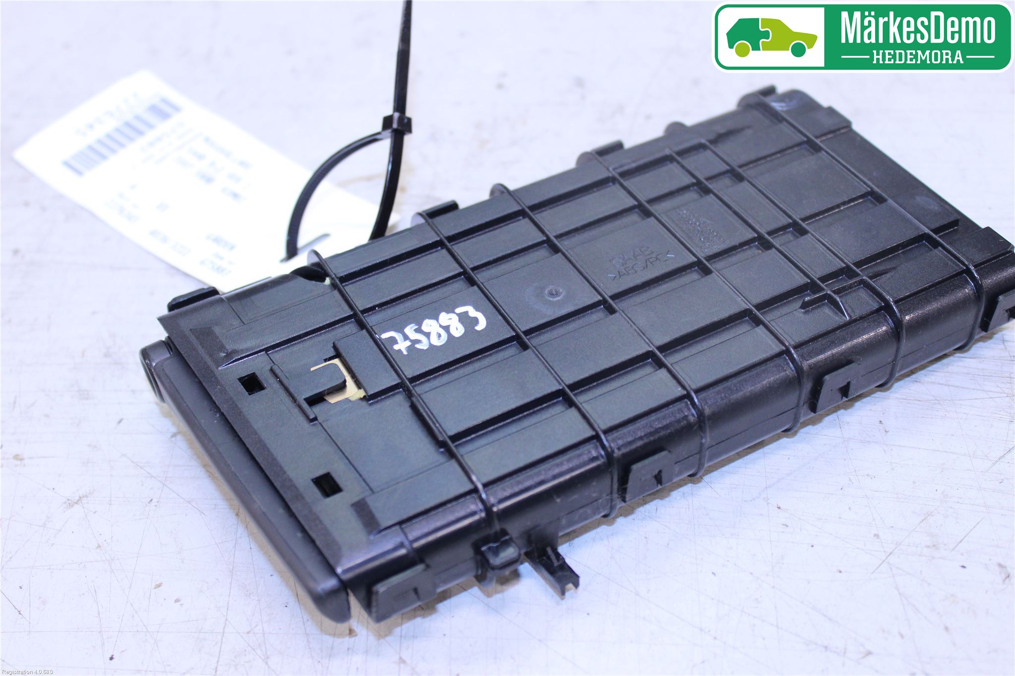 Saab 9-3 VER 2 Mugghållare