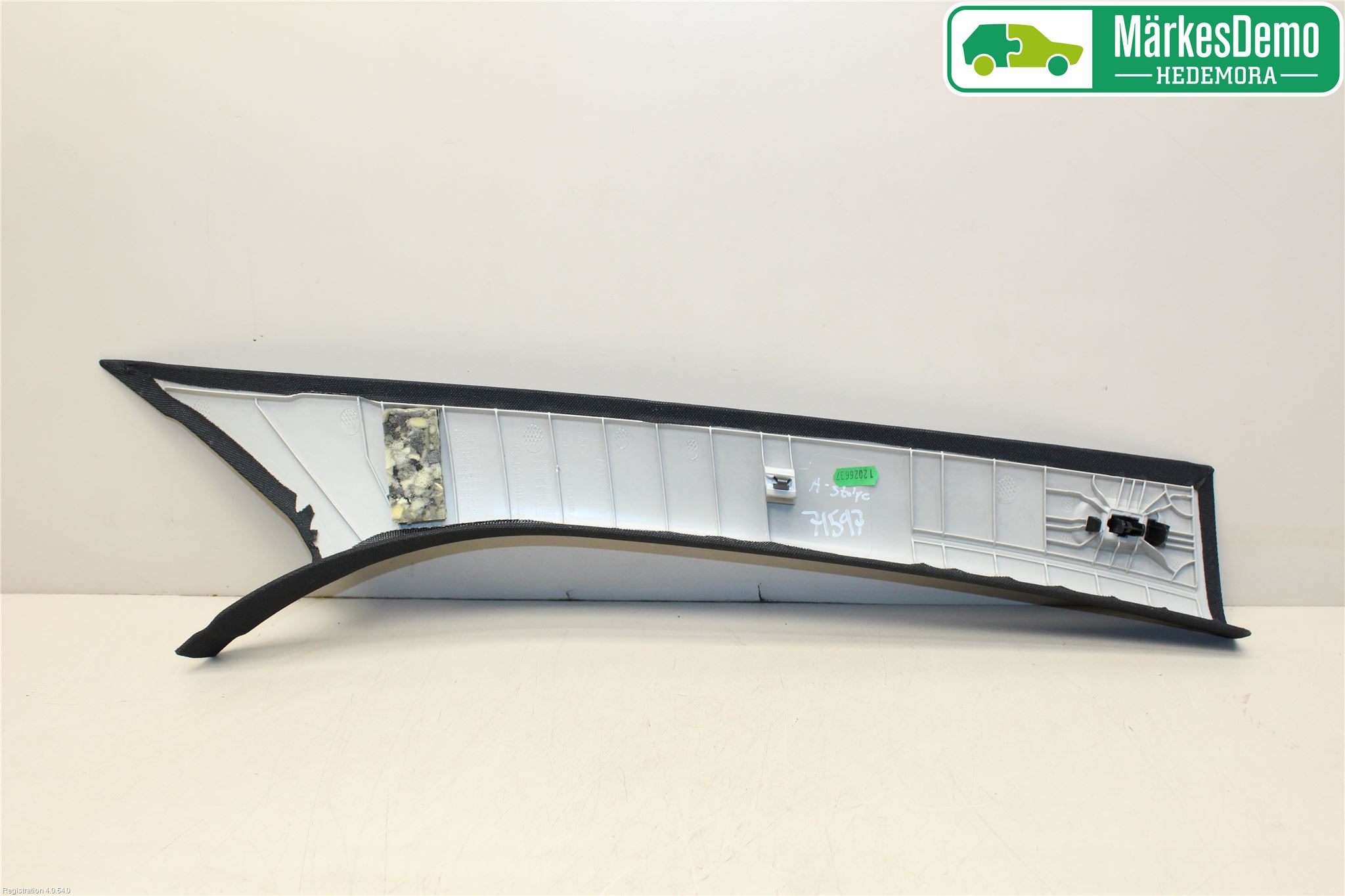 Mercedes-Benz MB C-KLASS (W205) 14-21 Inr Plastd A-B-C Stolpe