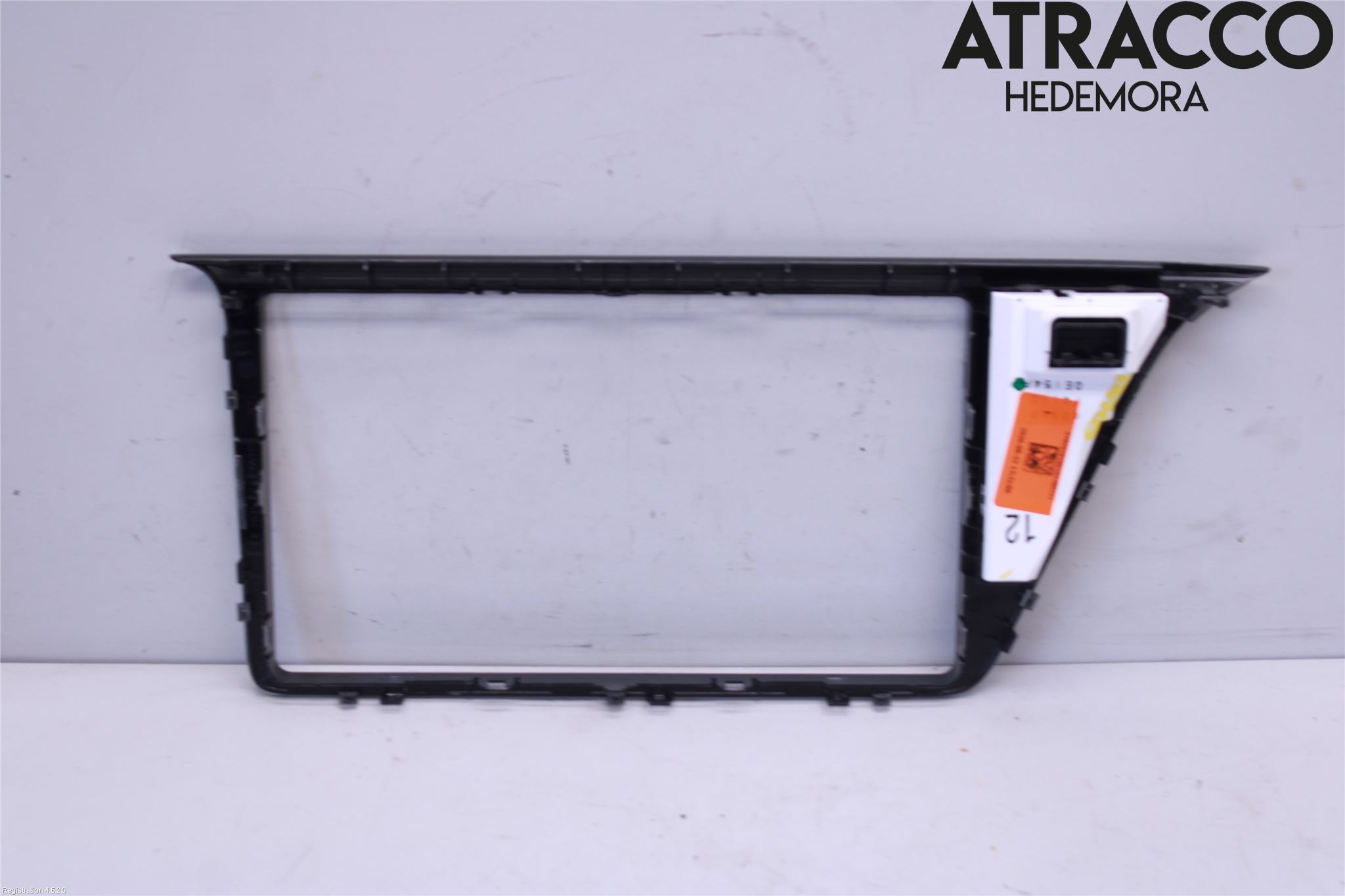 Toyota C-HR 16-23 Instrument-Radio Sarg