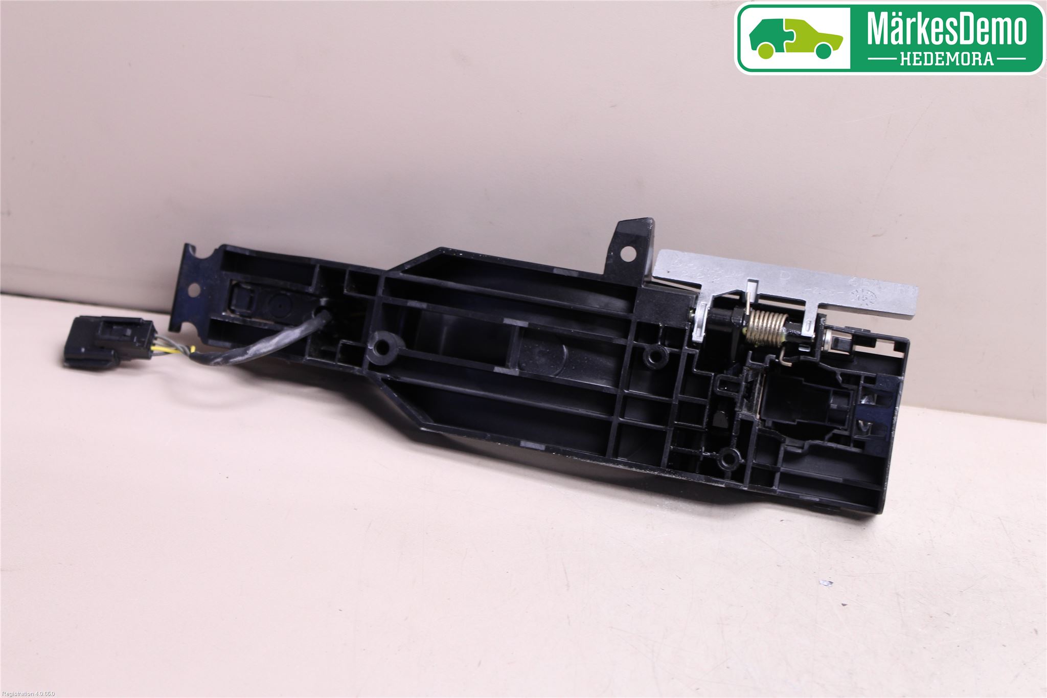 Nissan PULSAR Dörrhandtag Yttre Hö