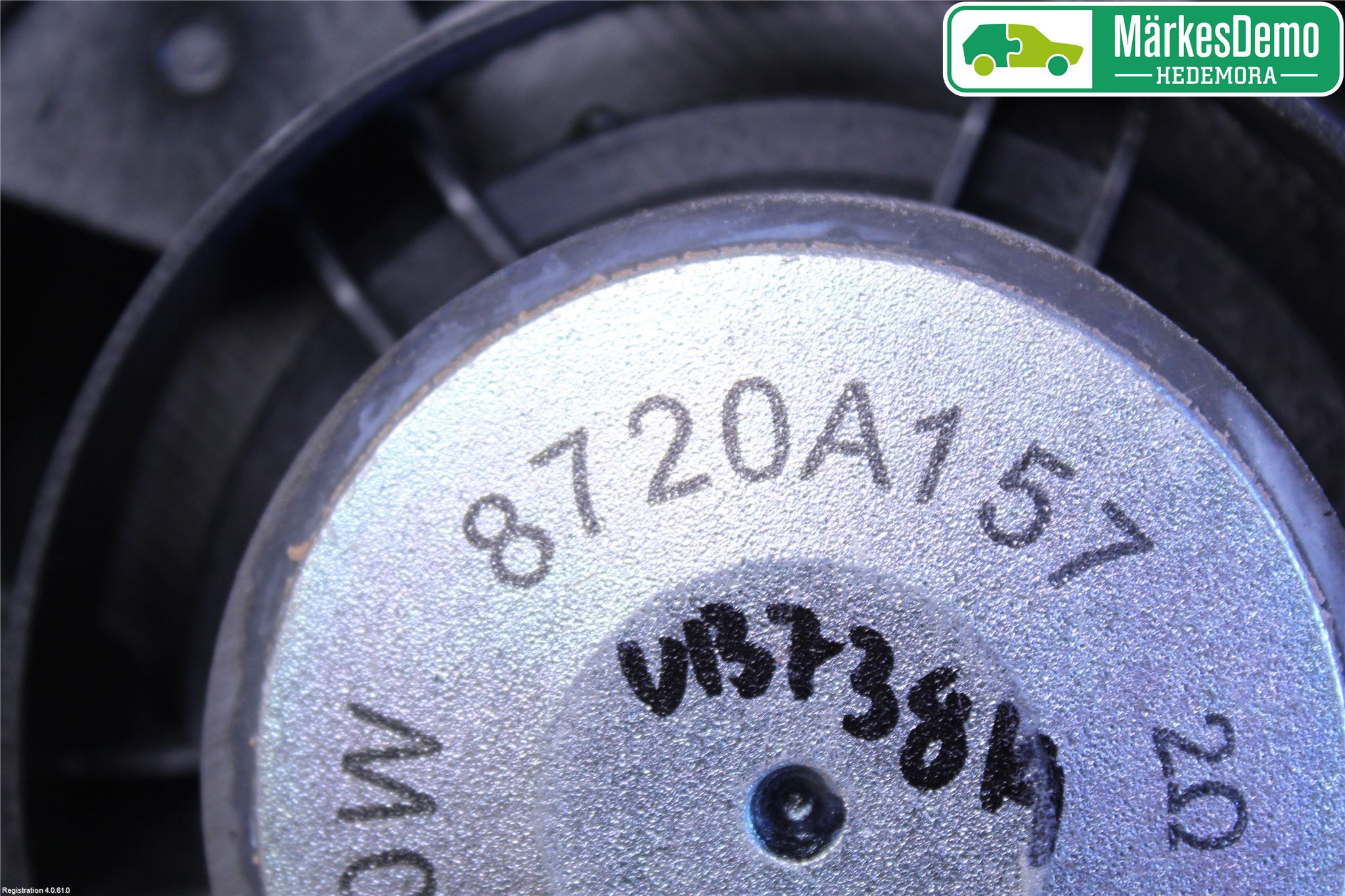 Mitsubishi OUTLANDER 13-21 Högtalare