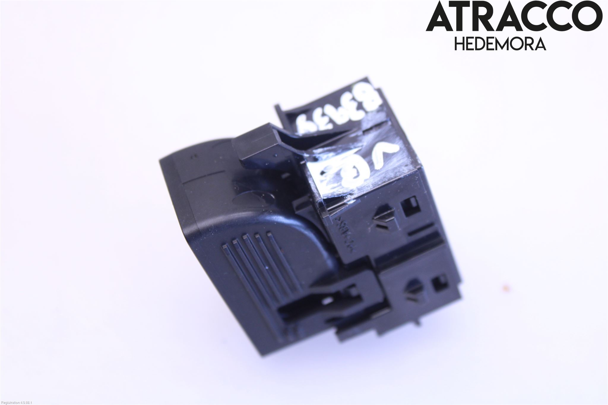 Mazda 3 IV 19- Strömställare Elhiss