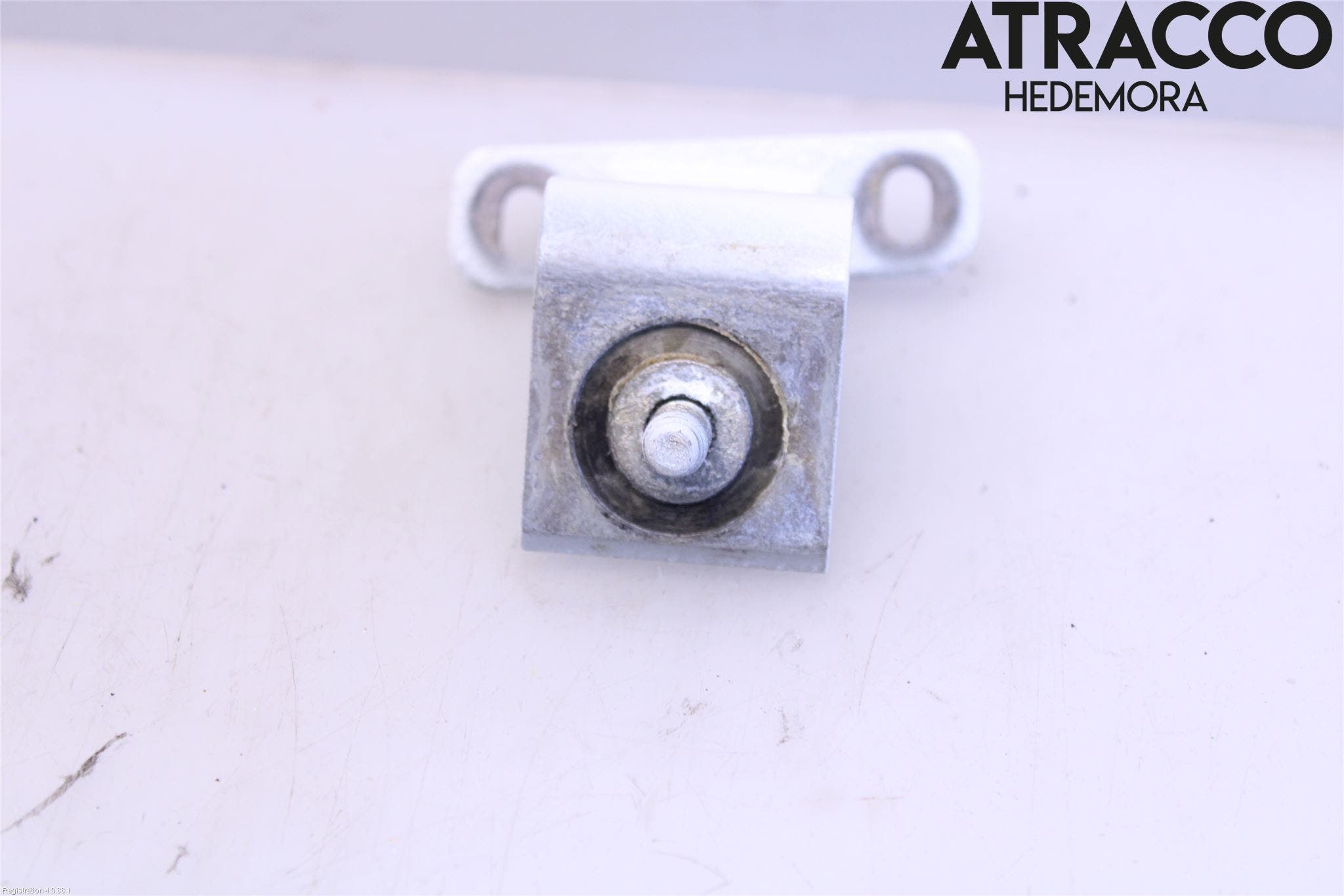 Audi Q3 8U 12-18 Bakluckegångjärn Hö