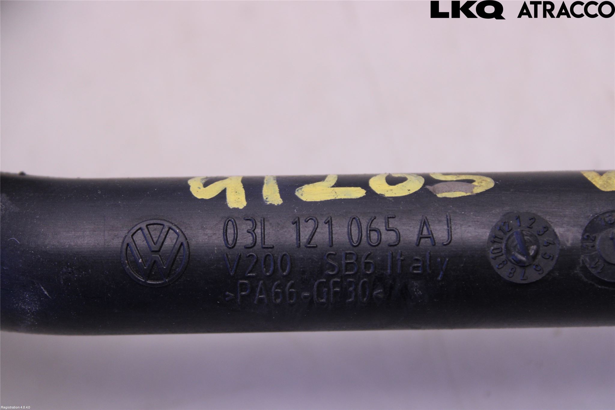 Volkswagen VW POLO 10-17 Kylarslang Fäst På Motor