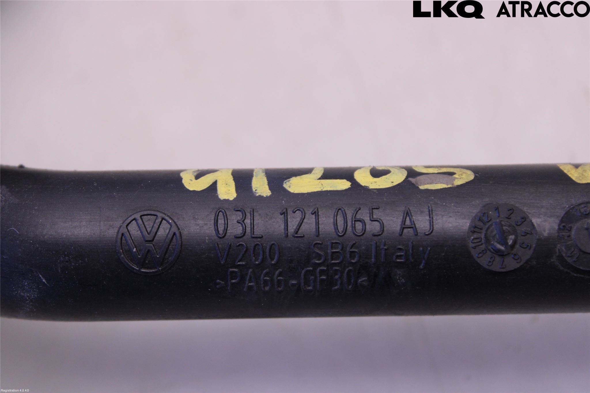 Volkswagen VW POLO 10-17 Kylarslang Fäst På Motor