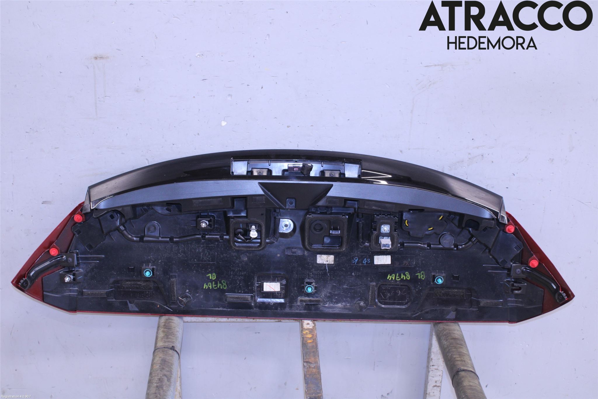 Lexus NX 300h 15-21 Spoiler Baklucka