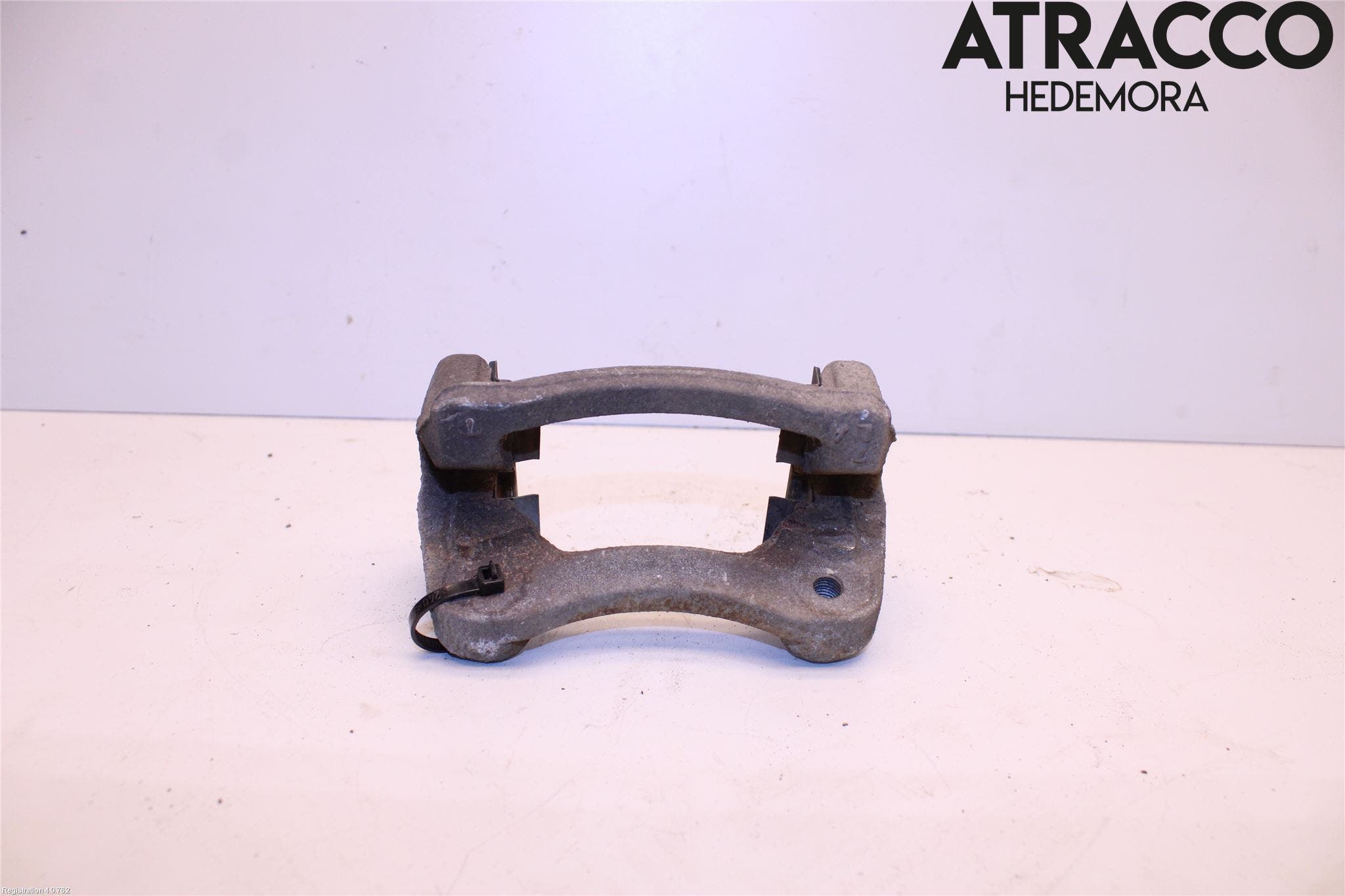 Hyundai IONIQ AE 17-22 Bromsokshållare