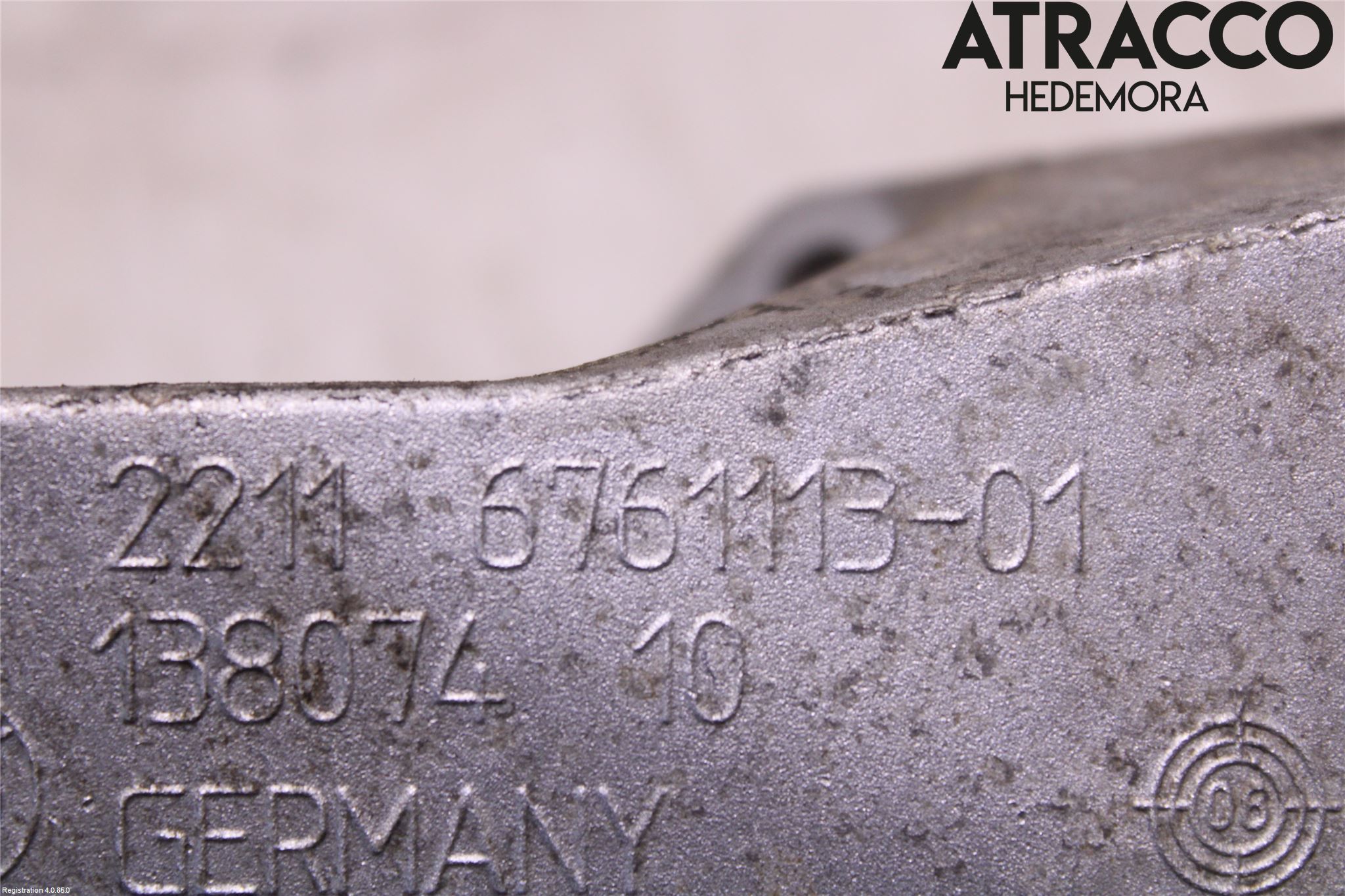 BMW 5 E60/61 Sed/Tou 02-10 Motorfäste