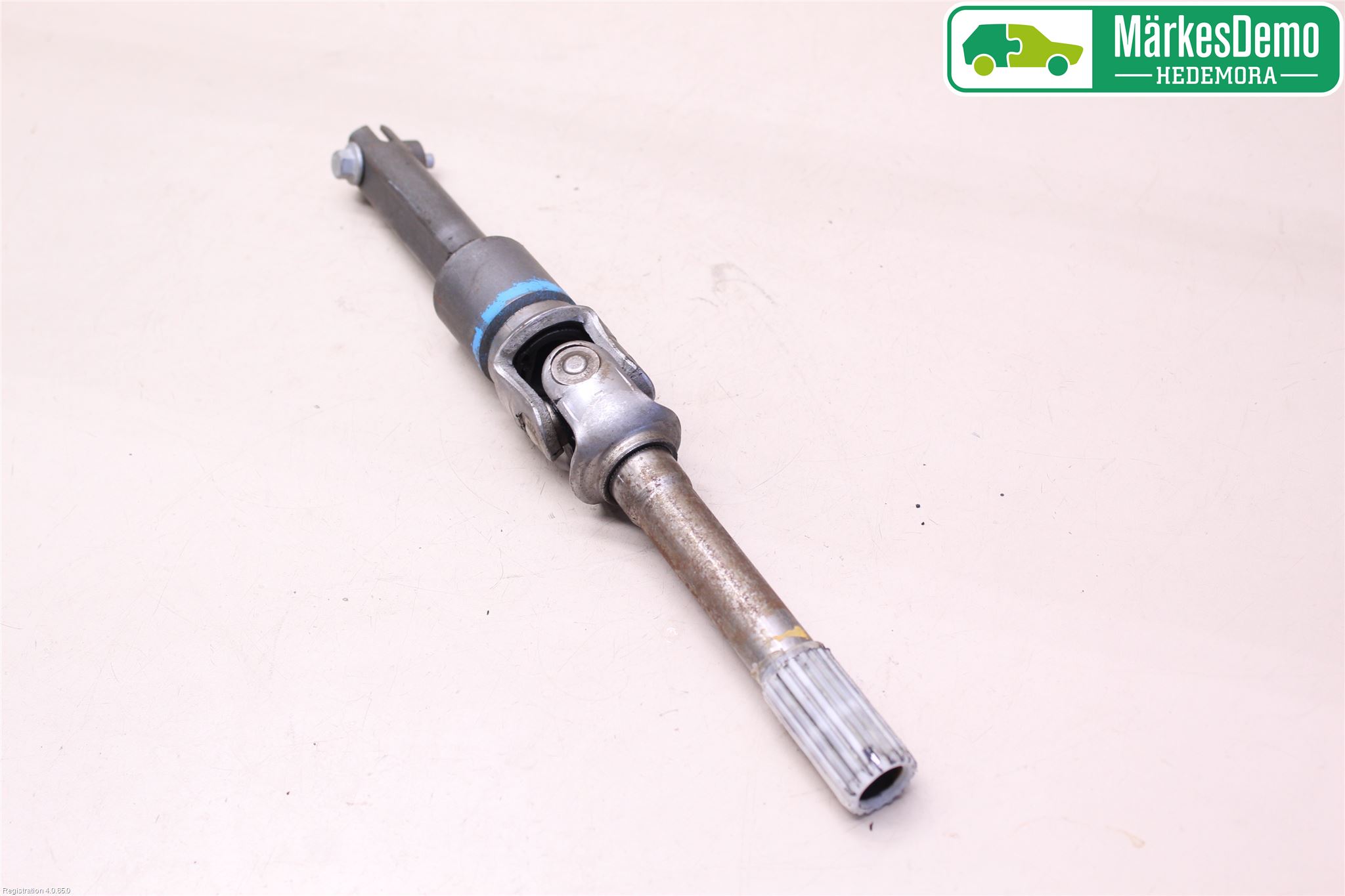 Ford TRANSIT CONNECT 03-08 Rattaxelknut