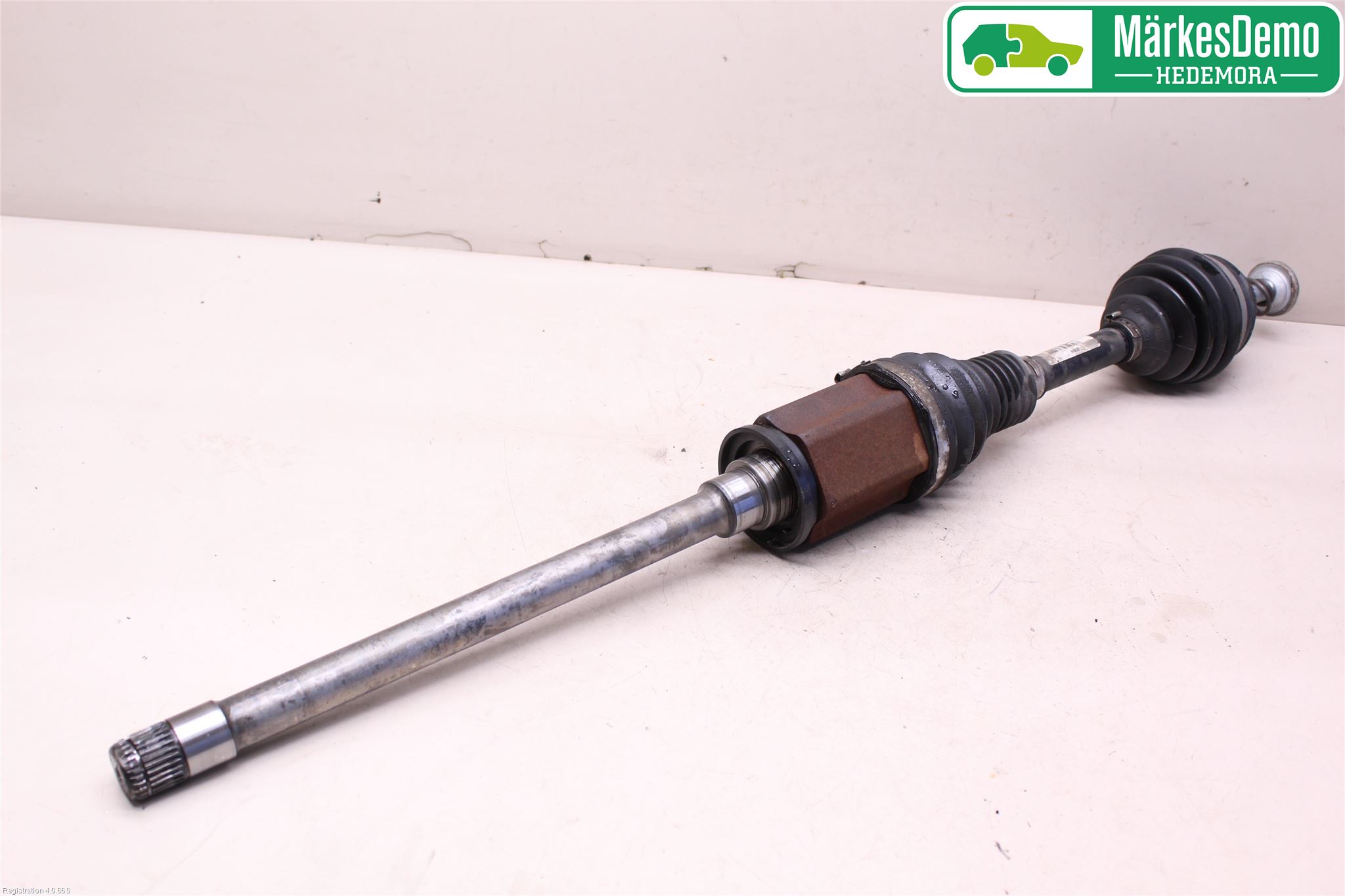 BMW X1 E84 10-15 Drivaxel Fram Höger