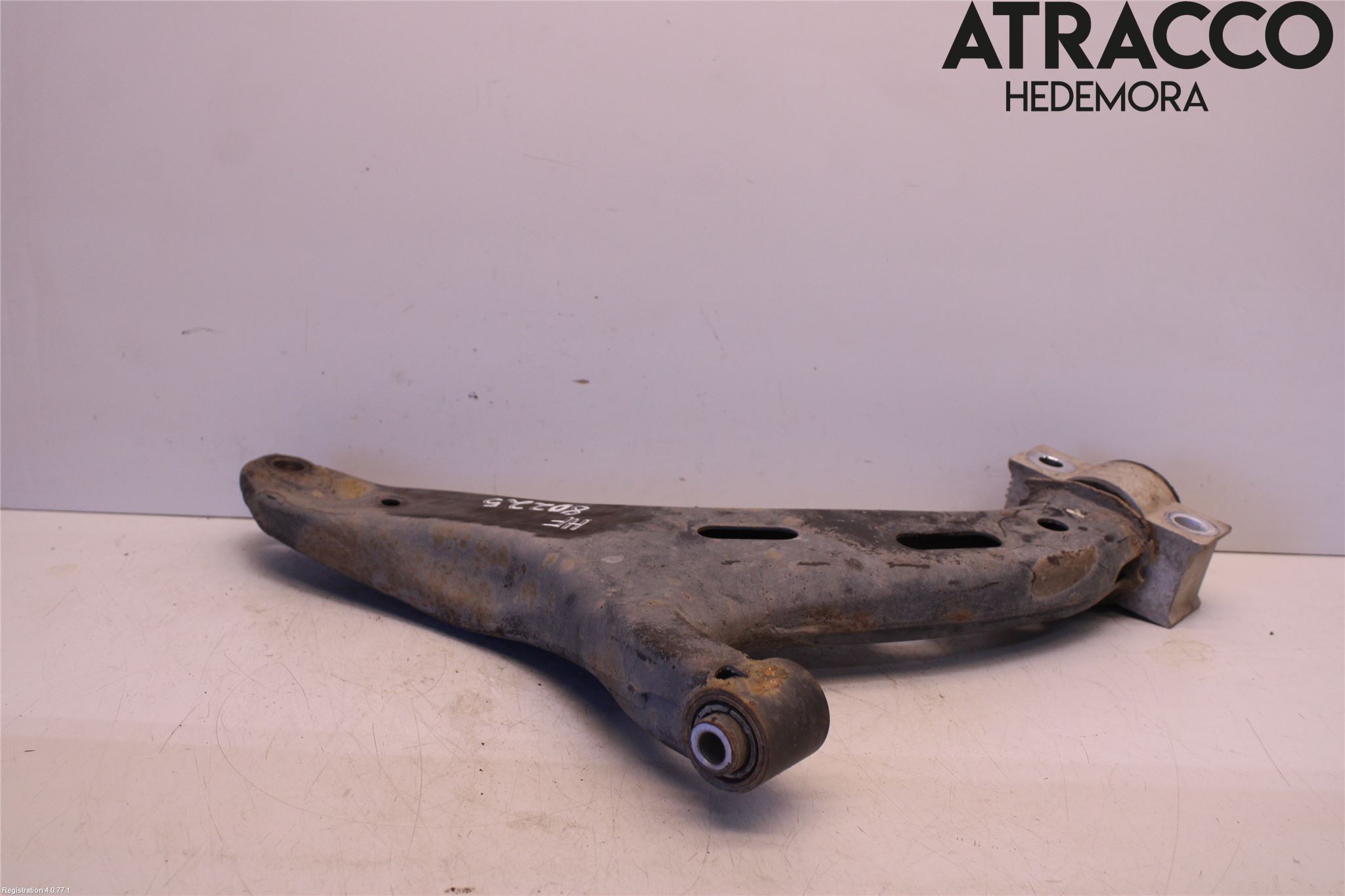 Subaru OUTBACK 15-20 Bärarm Fram Undre Hö