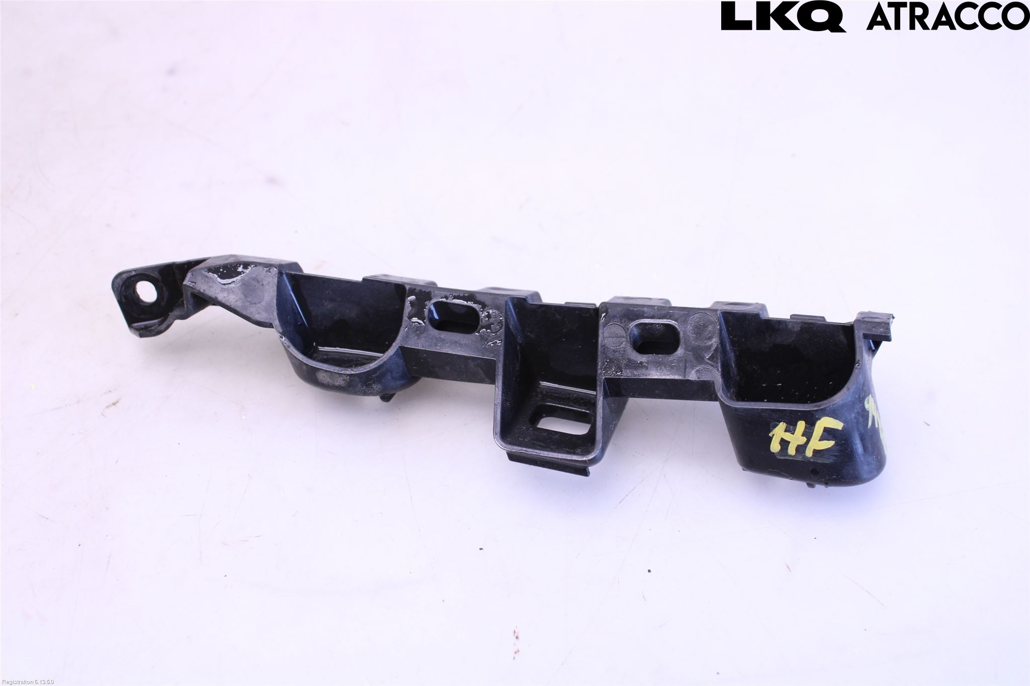 Volkswagen VW PASSAT 11-14 Stötfångarfäste Fram Hö