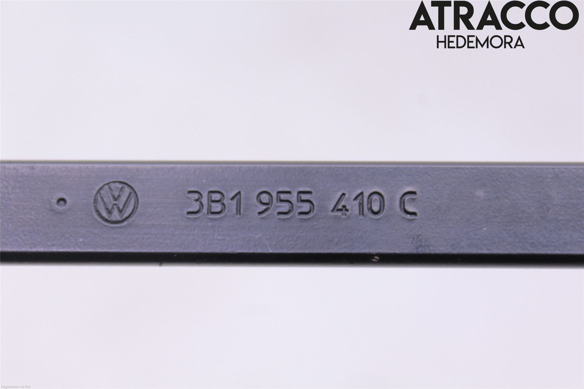 Volkswagen VW PASSAT 01-05 Torkararm Armar Vindruta