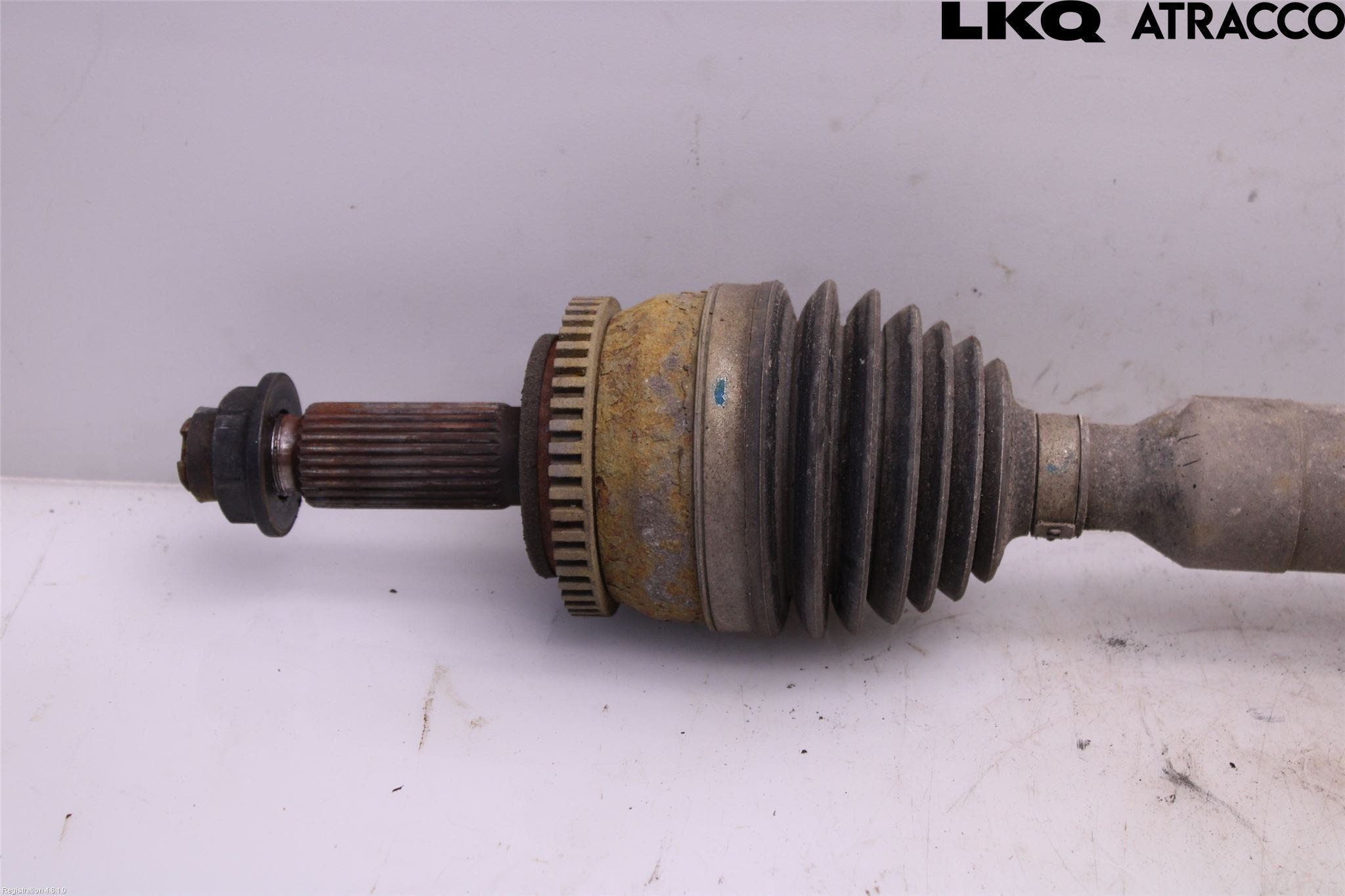 Kia CEED 12-18 Drivaxel Fram Höger