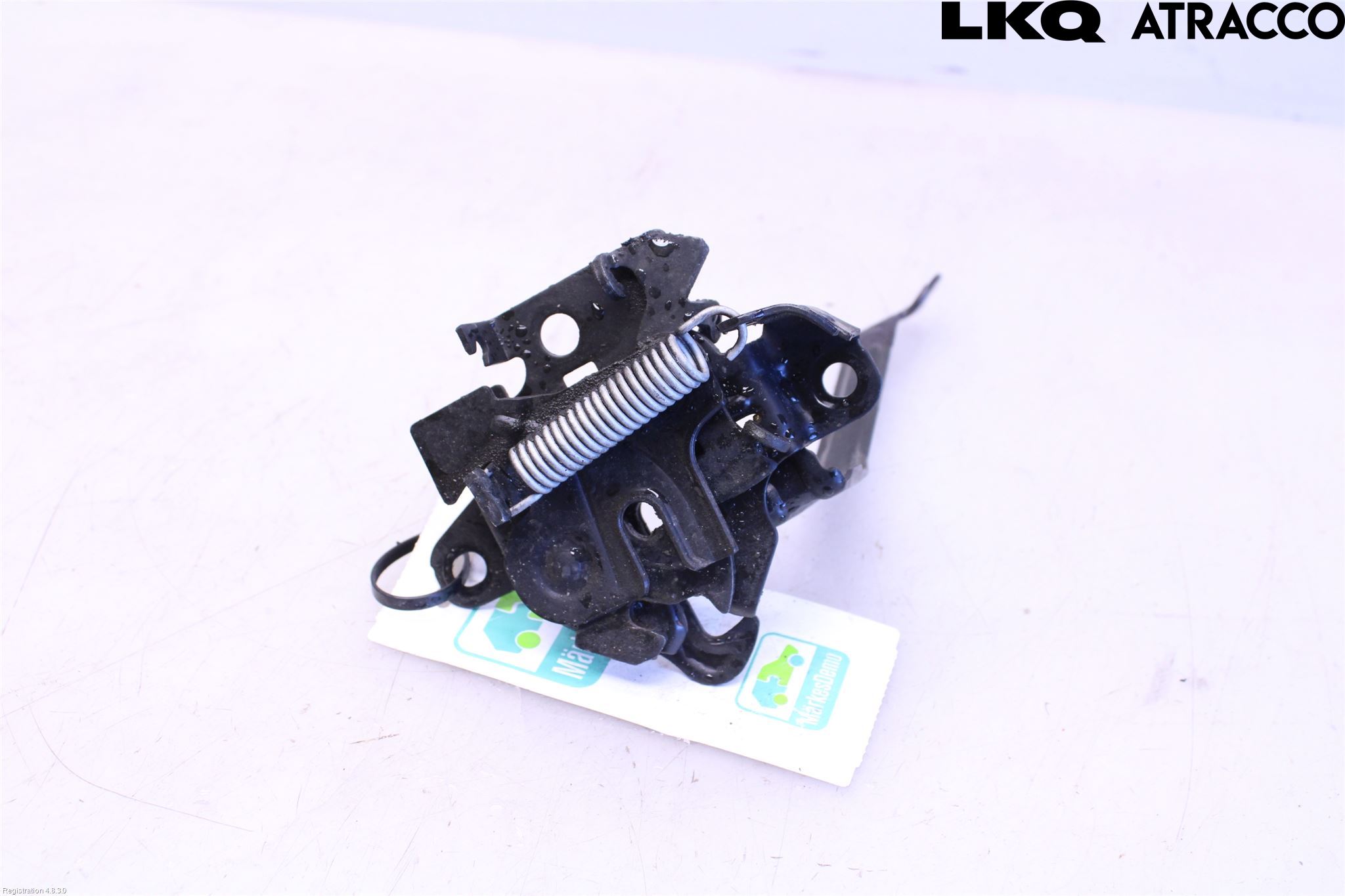 Toyota AURIS 13-19 Huvlås