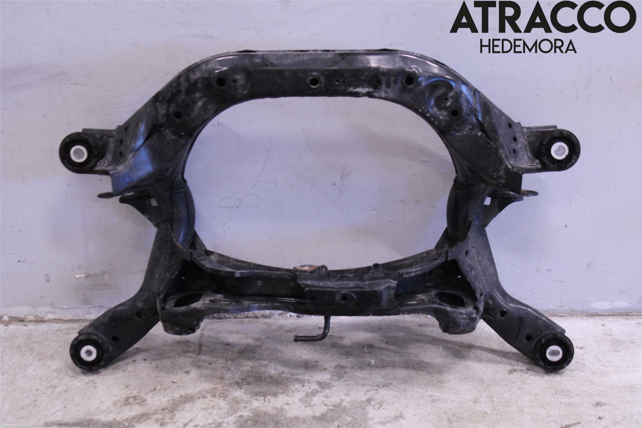 Toyota RAV4 19- Bakaxelbalk