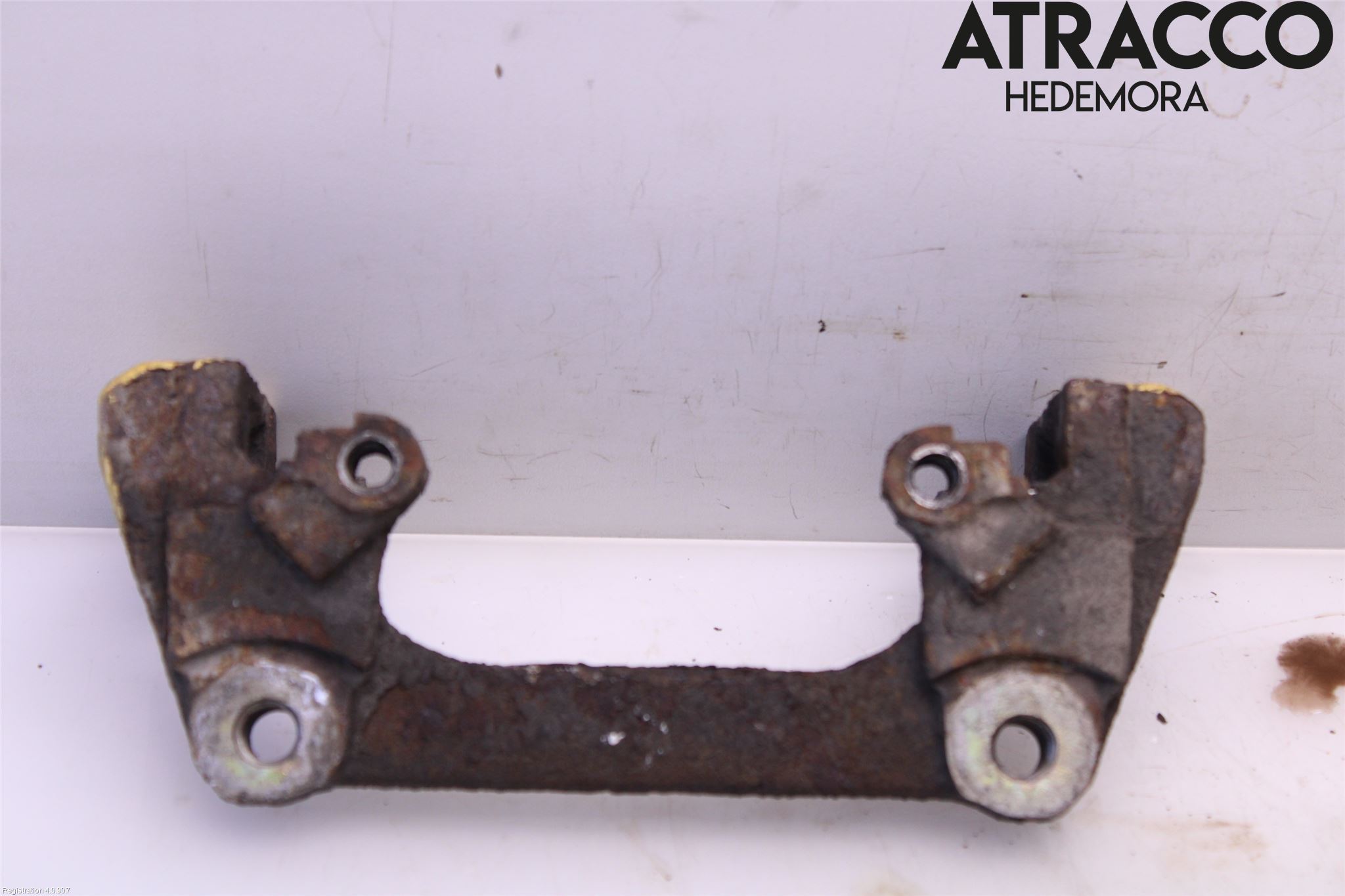 Volvo S60 05-10 Bromsokshållare