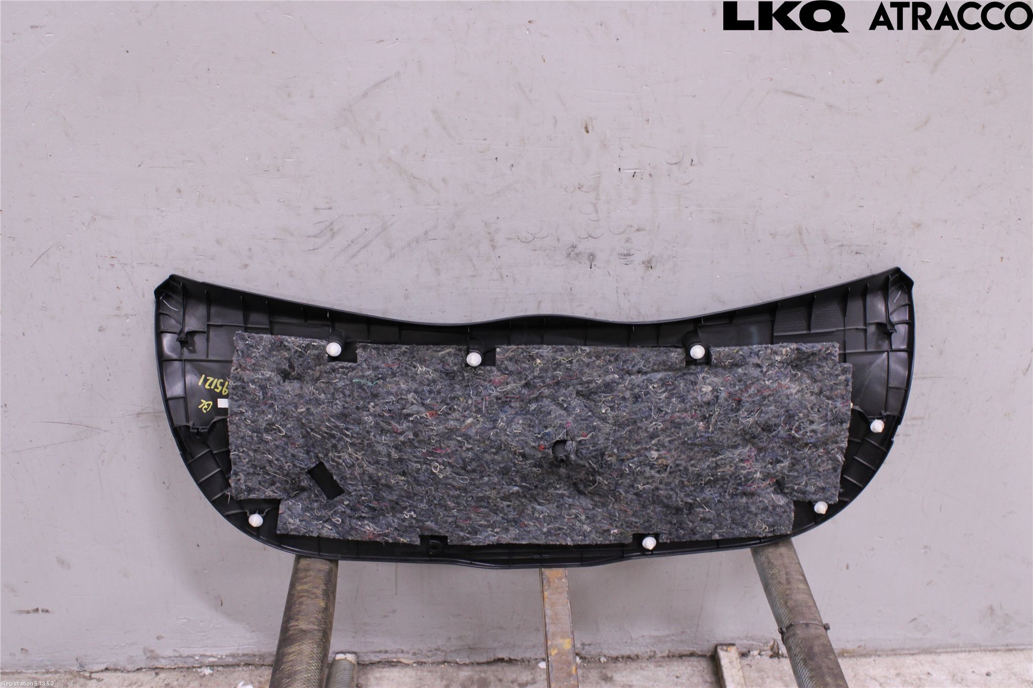 Toyota YARIS XP130 12-14 Inredning Bakluckeklädsel