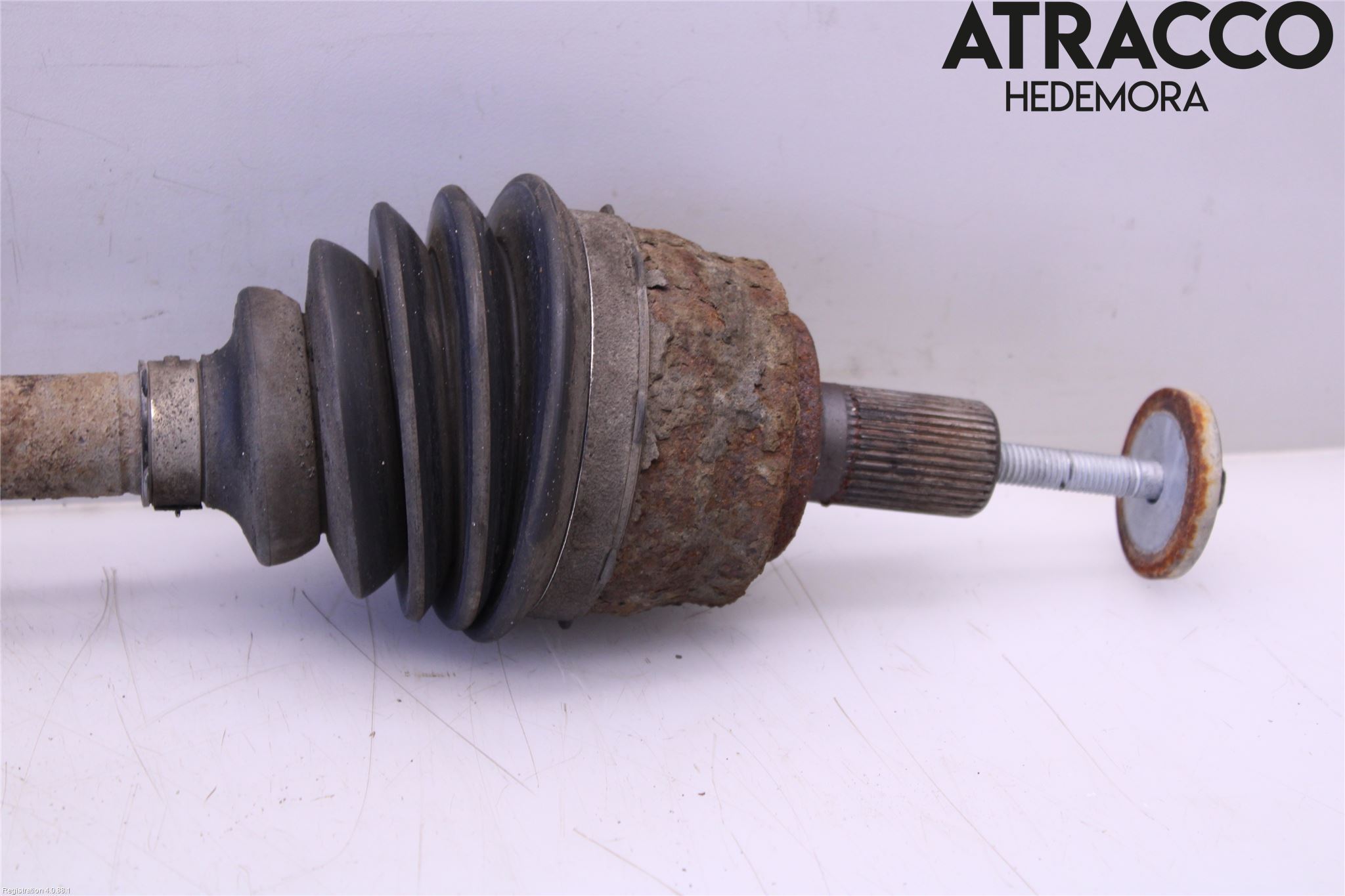 Volvo V40 12-19 Drivaxel Fram Vänster