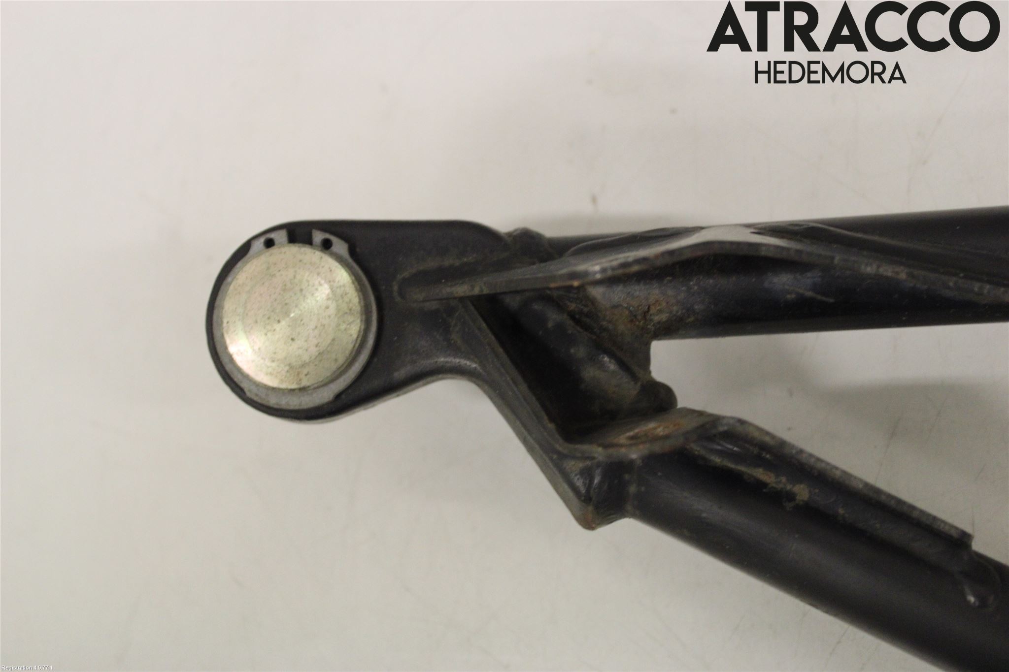 Snöskoter SKI-DOO Bärarm Fram Undre Vä